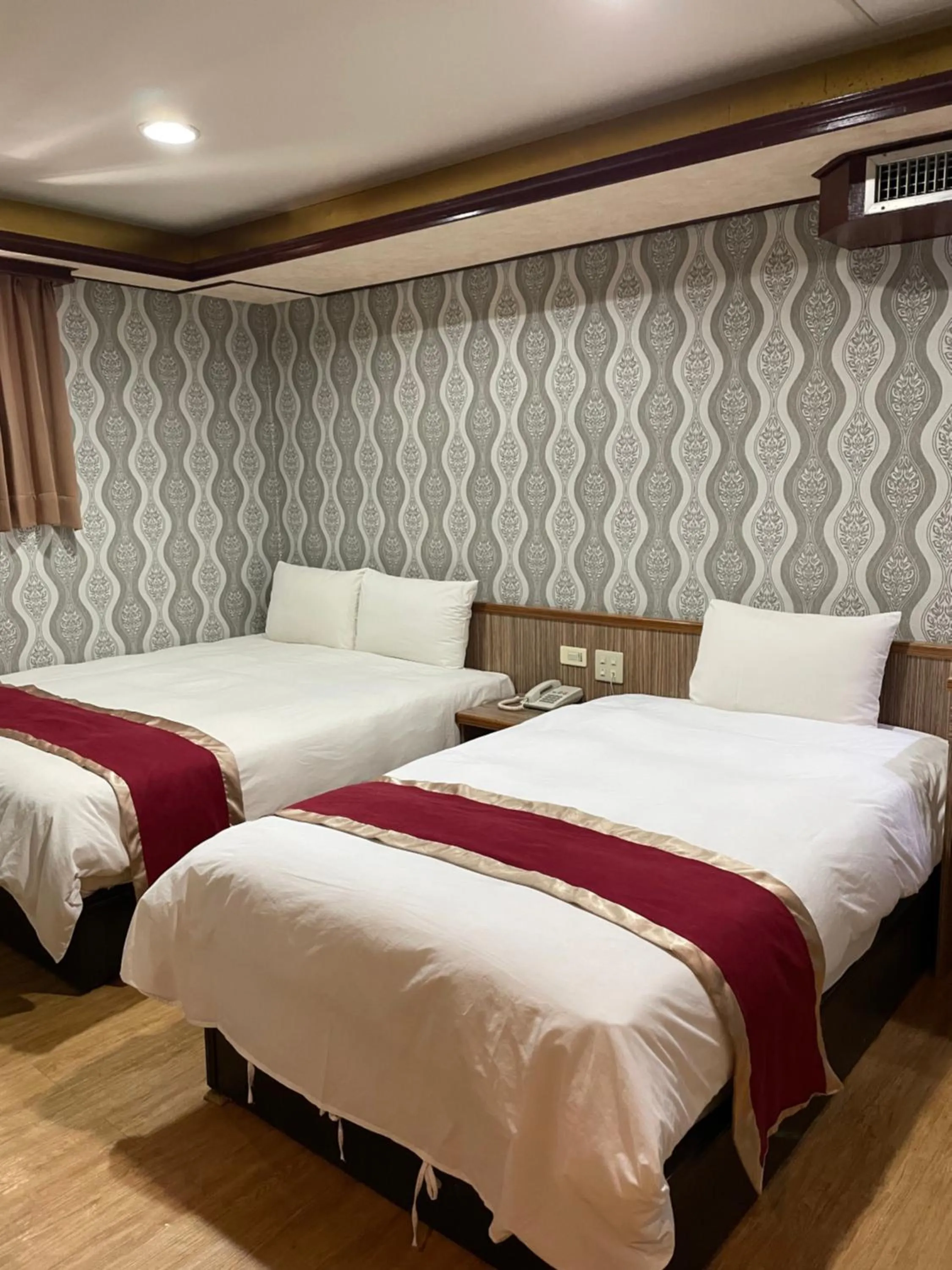 Bed in Mei Hua Hotel
