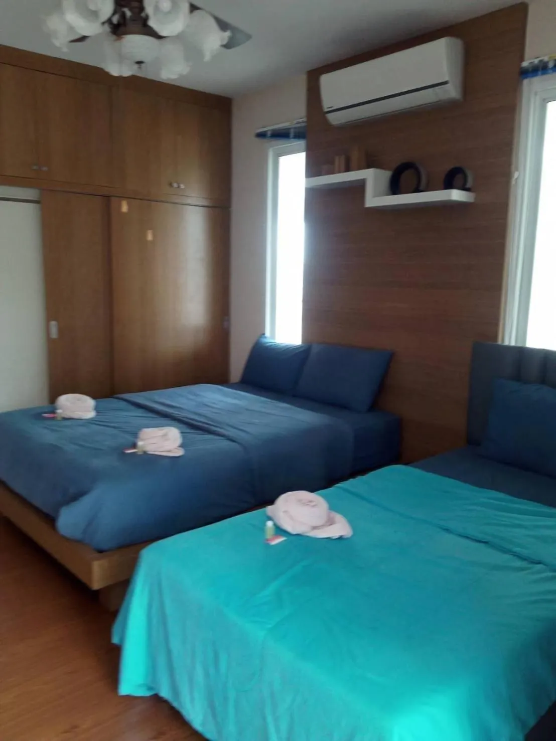 Bed in Banchaitalay Room