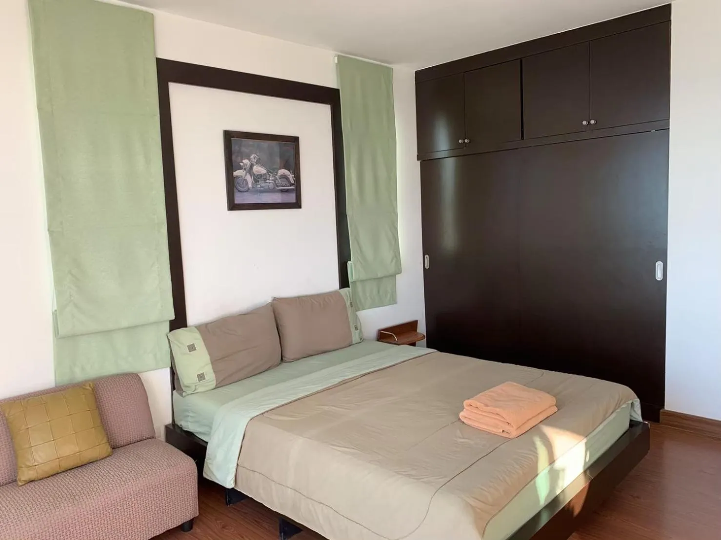 Bed in Banchaitalay Room