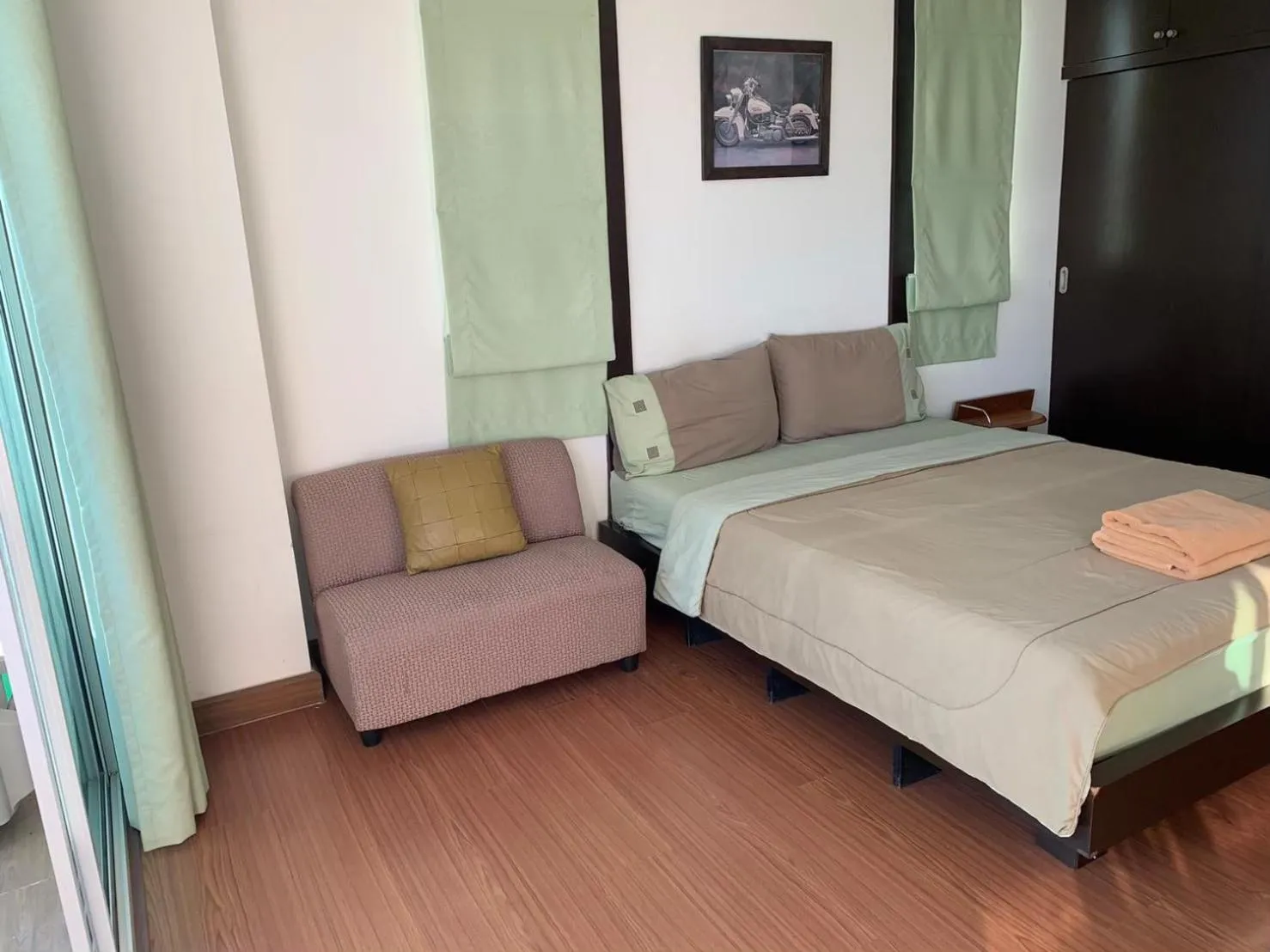 Bed in Banchaitalay Room