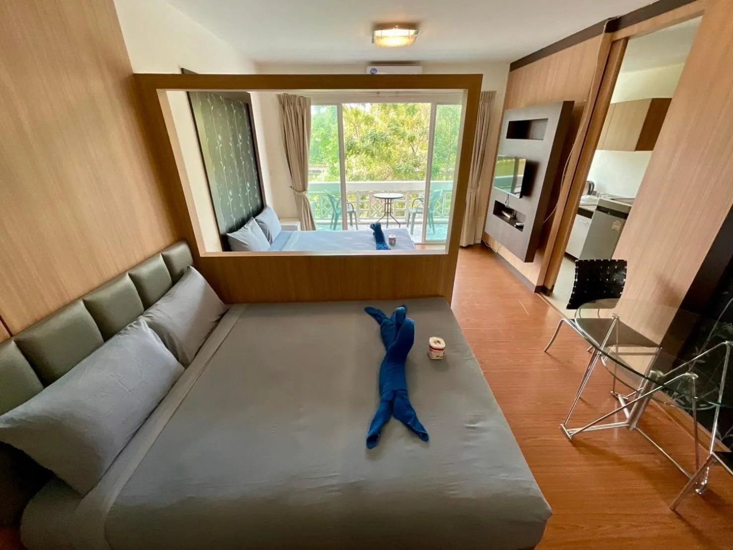 Bed in Banchaitalay Room