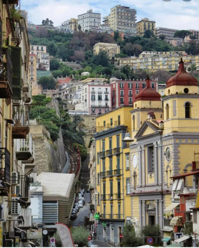 GARDEN HOUSE Apartments in Naples