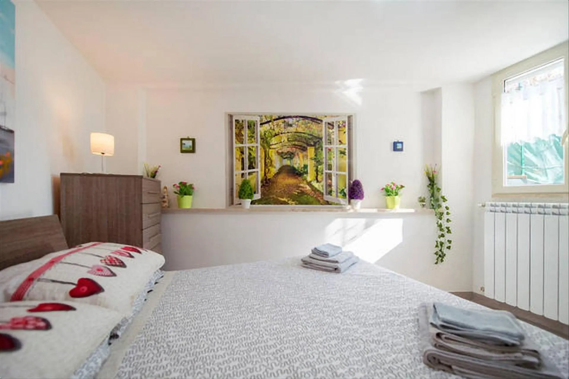 Bed in GARDEN HOUSE Apartments in Naples
