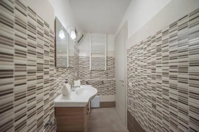 GARDEN HOUSE Apartments in Naples