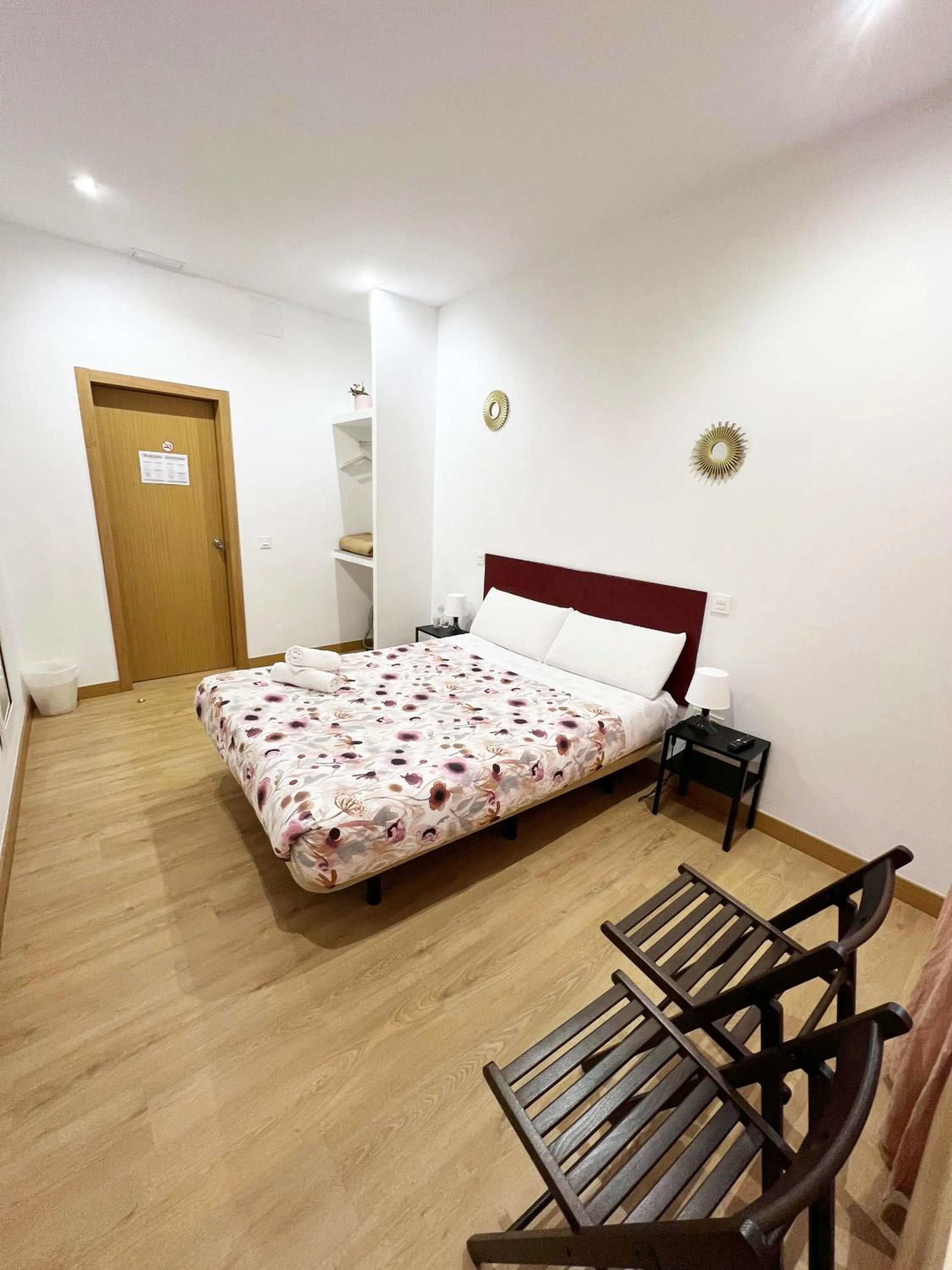 Photo of the whole room, Bed in Hostal Abaaly