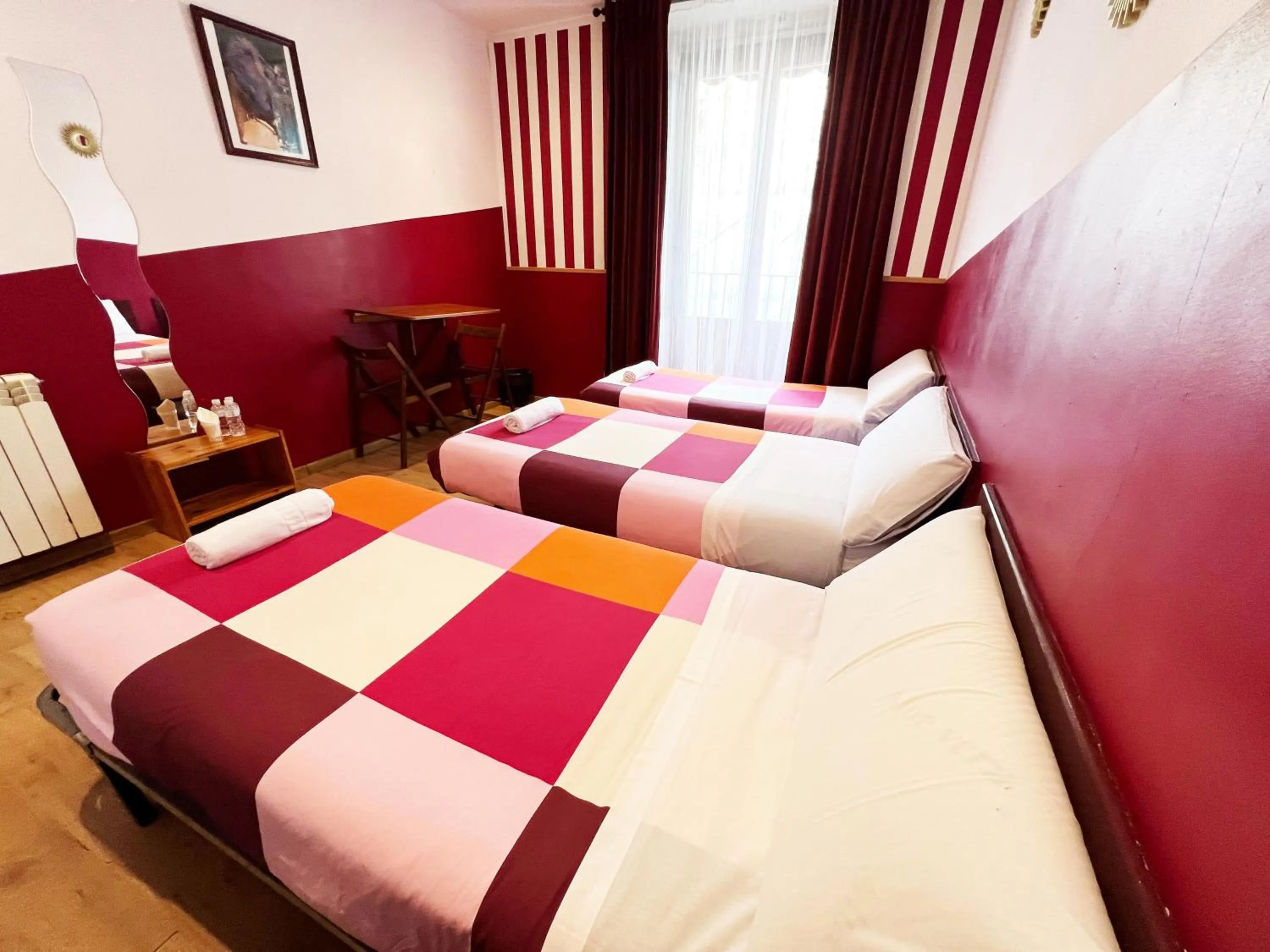 Photo of the whole room, Bed in Hostal La Casa de La Plaza