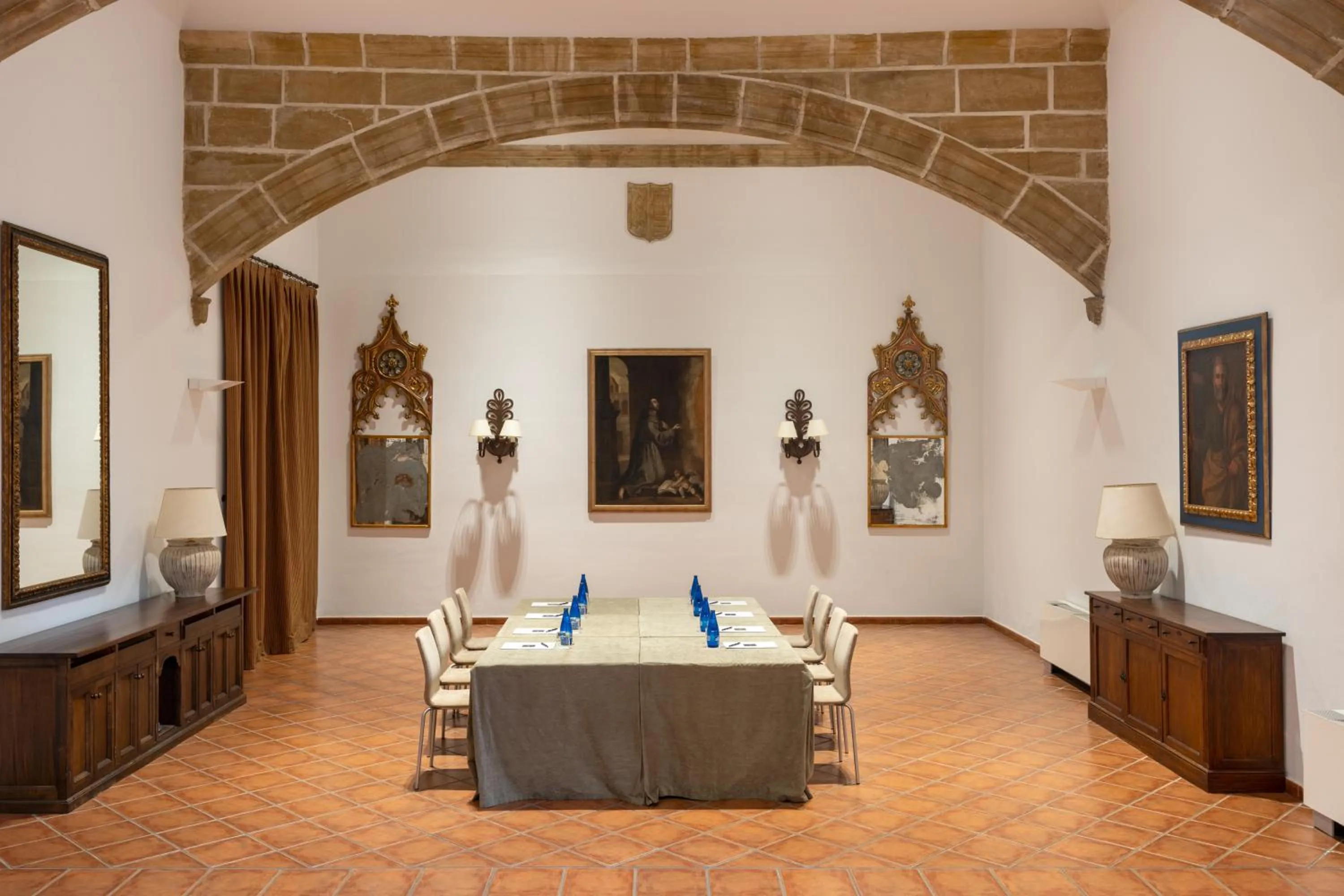 Bed in Parador de Sto. Domingo Bernardo de Fresneda