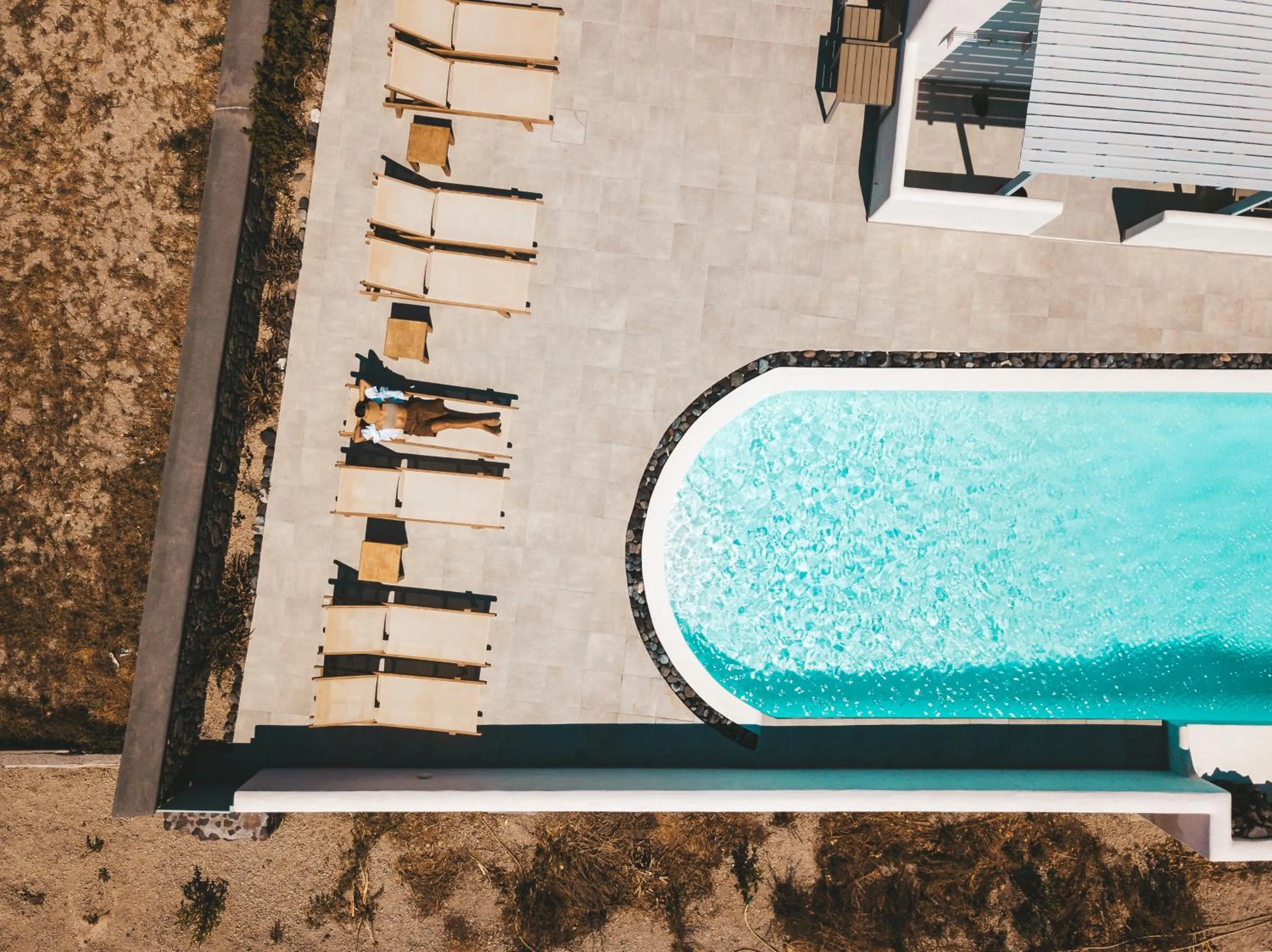 Swimming pool in Daylight Hotel