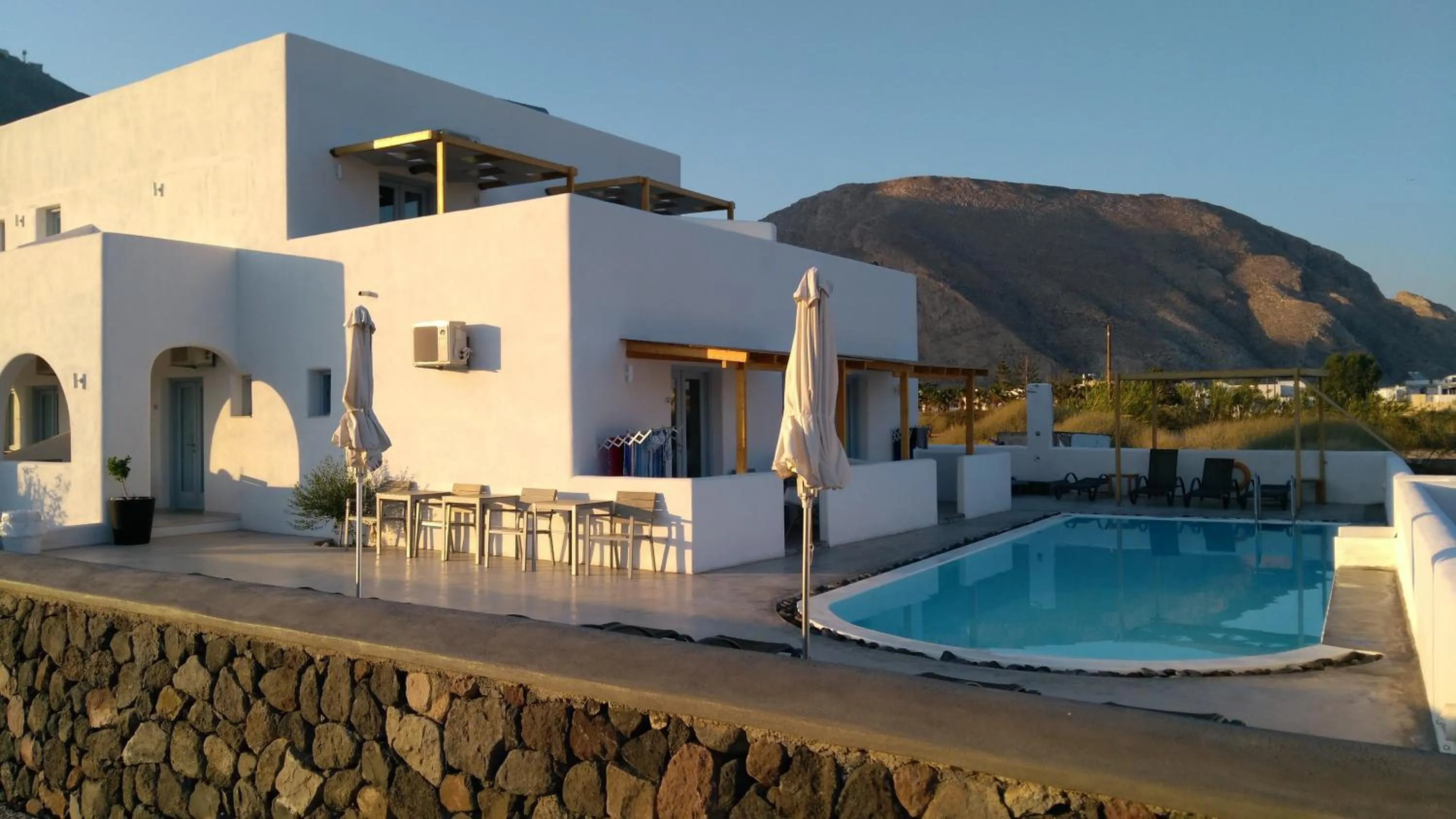 Patio in Daylight Hotel