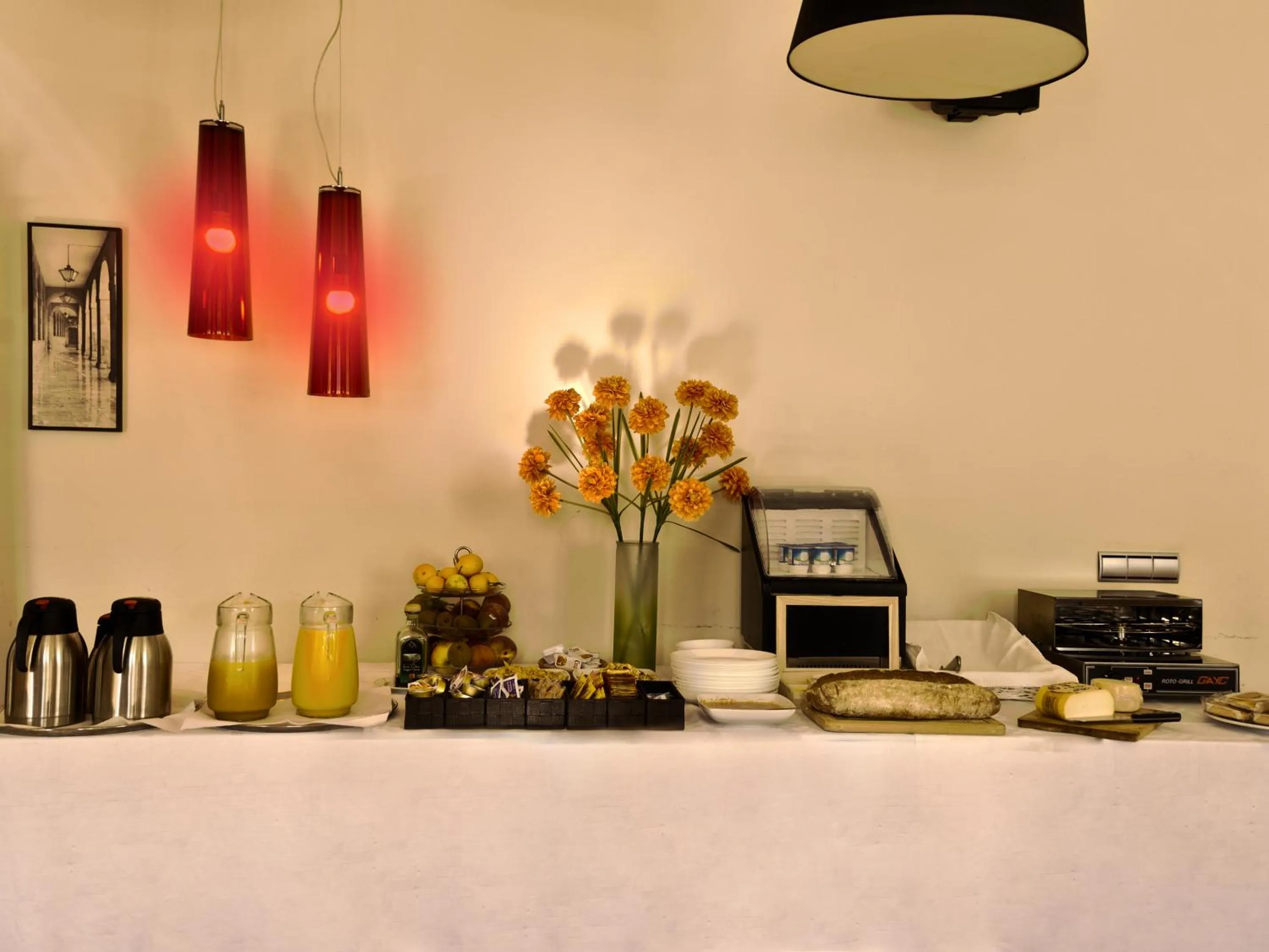 Breakfast in Hospederia de Loarre