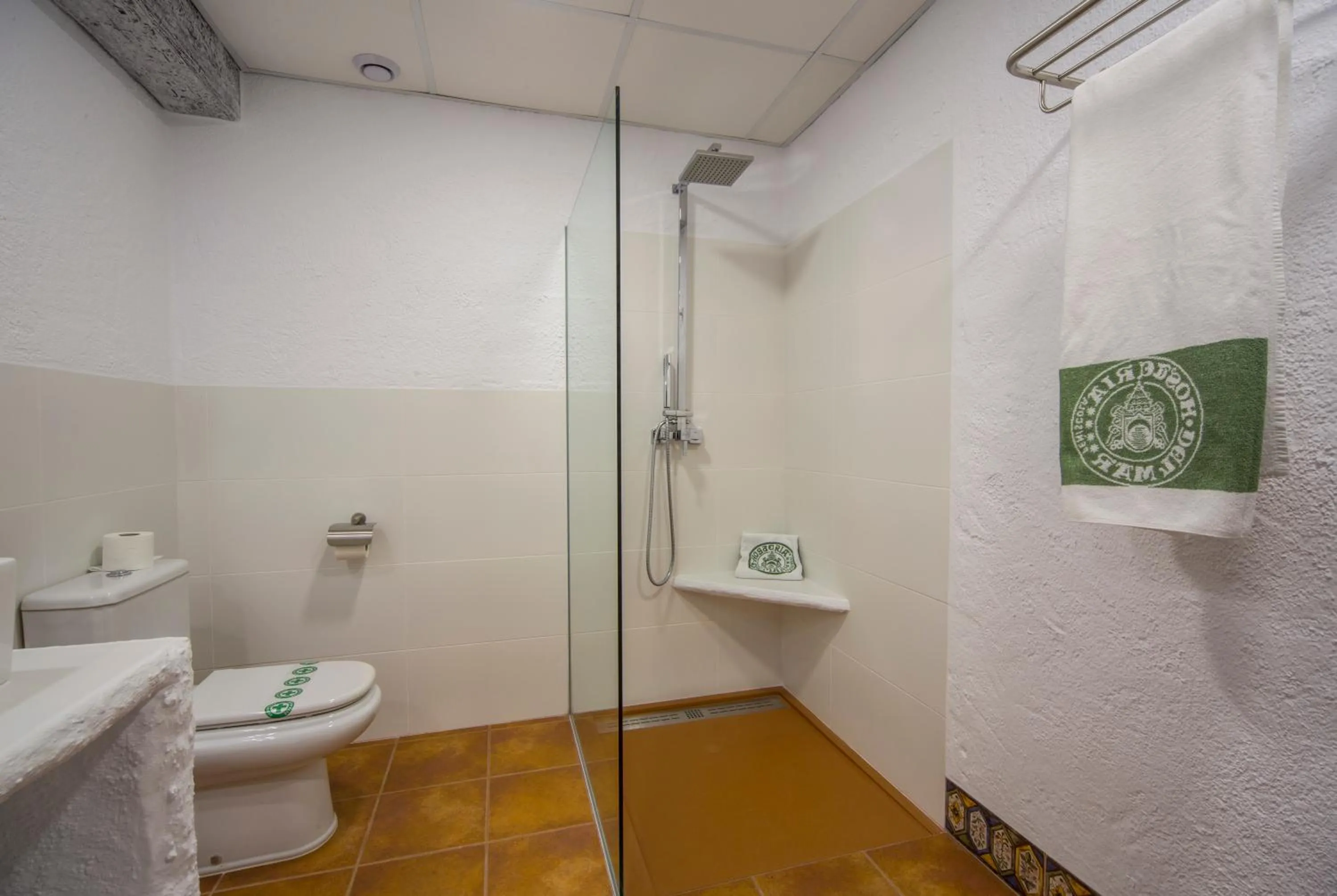Shower in Hostería del Mar