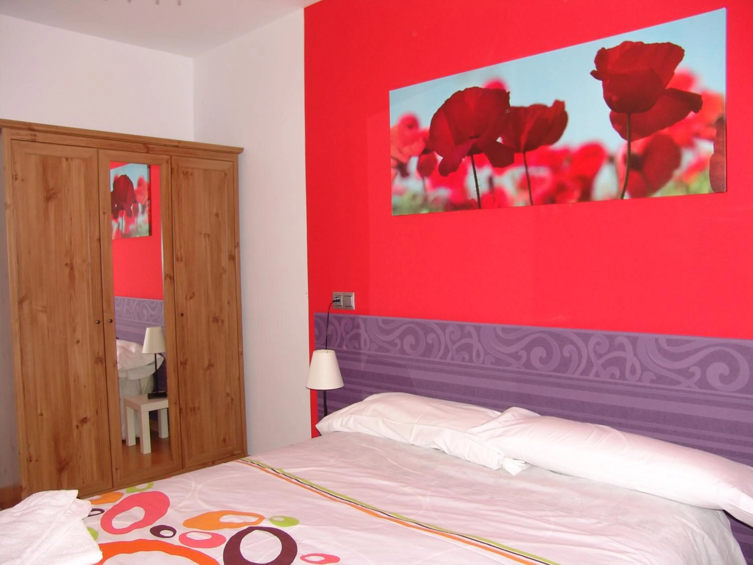 Bed in Apartamentos Zaragoza Coso