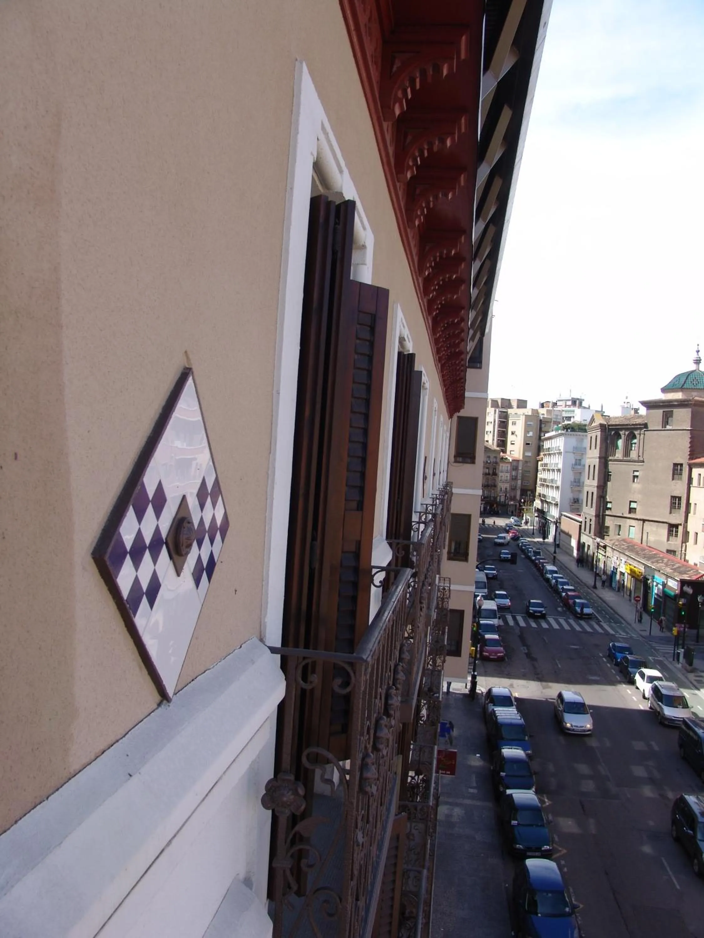 Street view in Apartamentos Zaragoza Coso