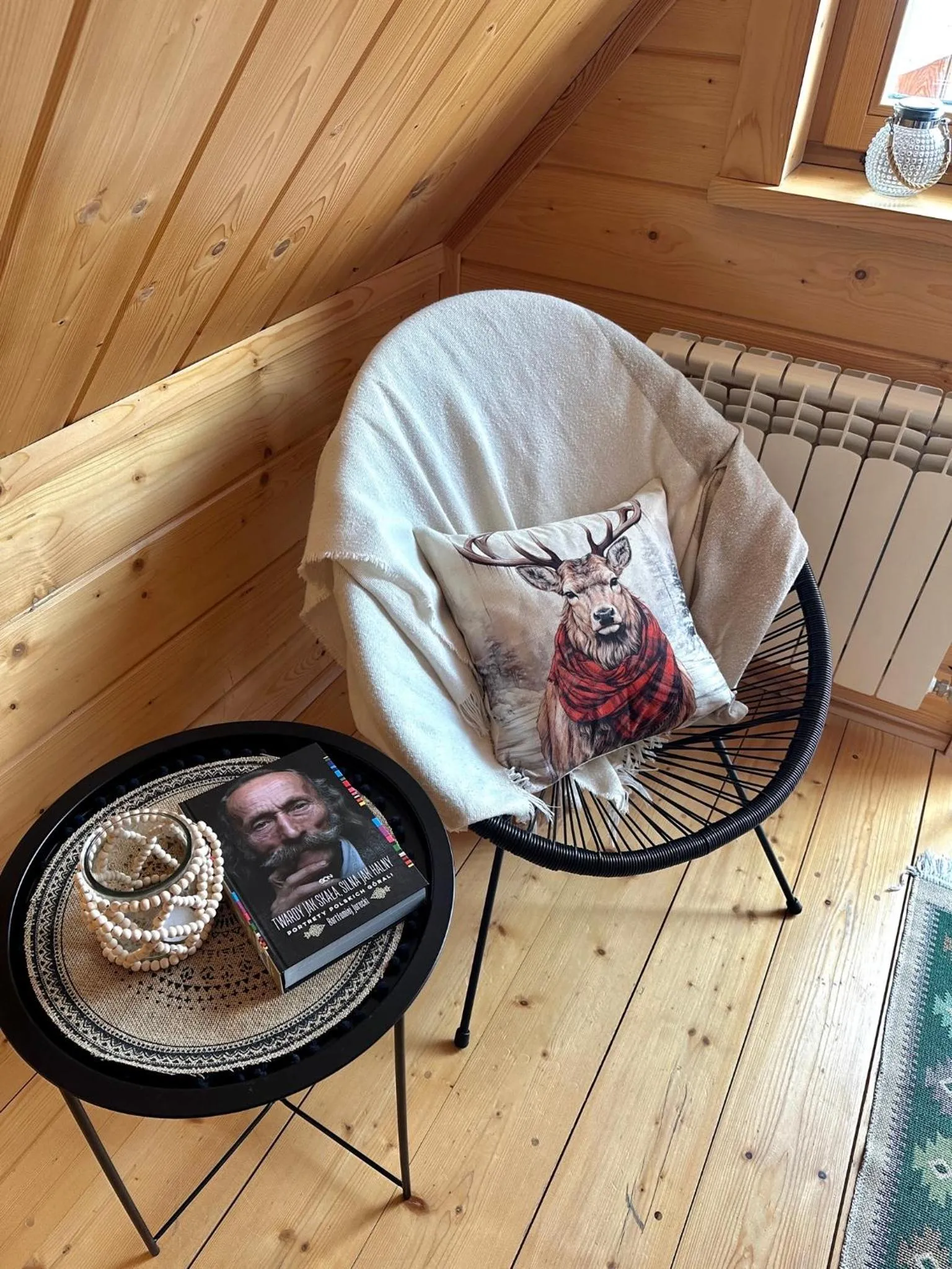 Seating area in Pocztówka z Mizernej, domki z widokiem na góry, 1 km od Velo Czorsztyn, Jezioro Czorsztyńskie, rowery, cisza, spokój