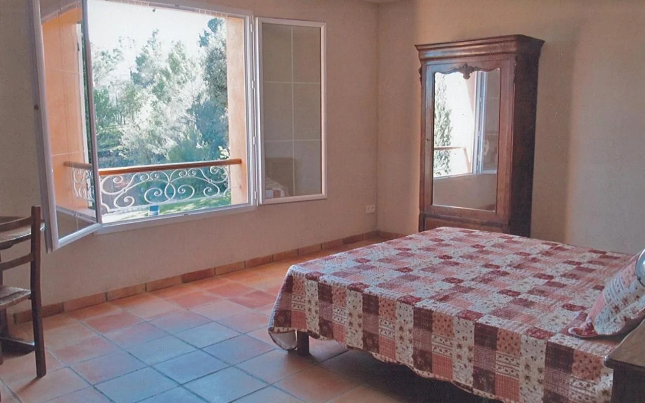 Photo of the whole room, Bed in La Maison de Campagne