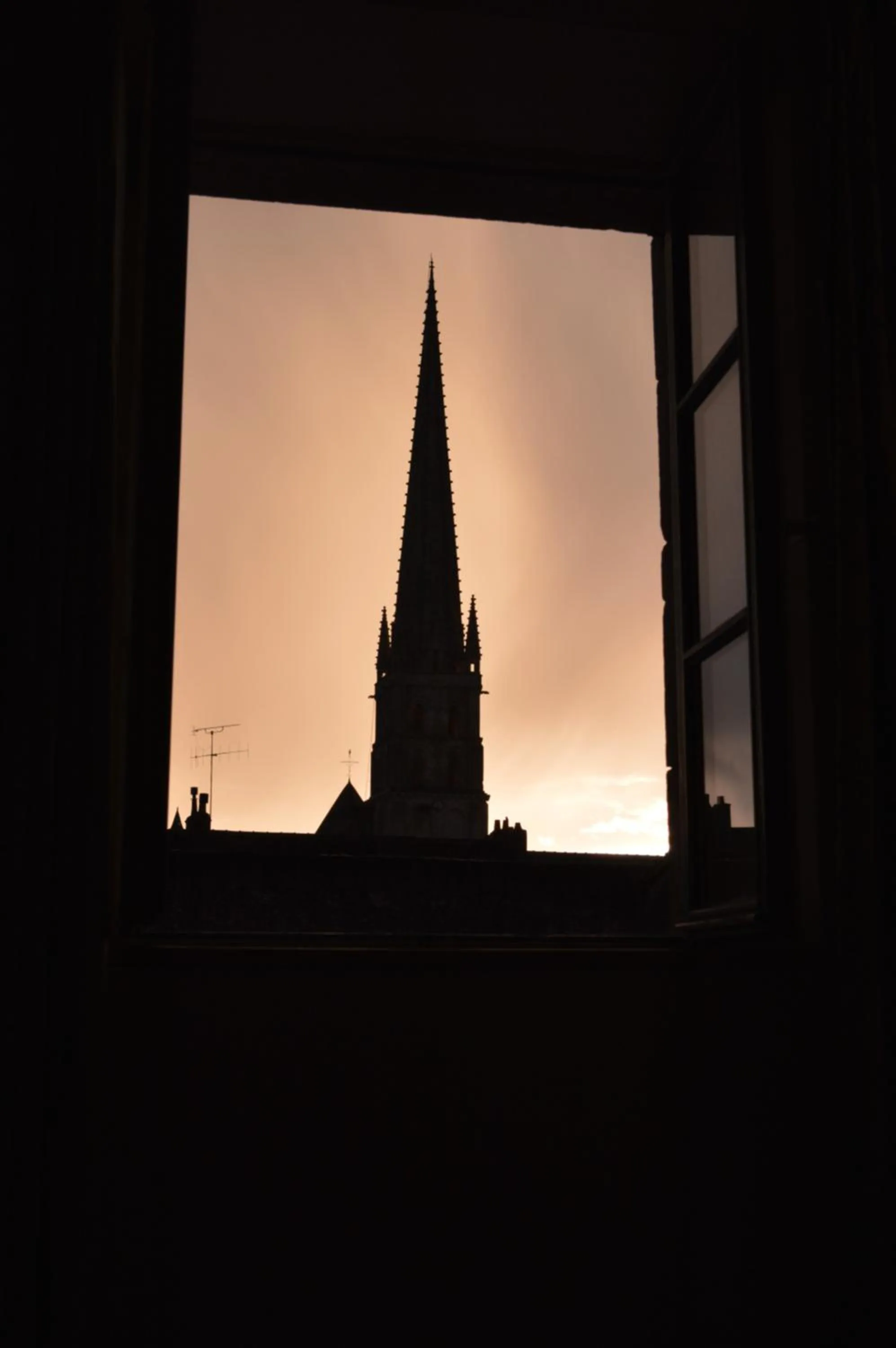 Nearby landmark in Hôtel de France