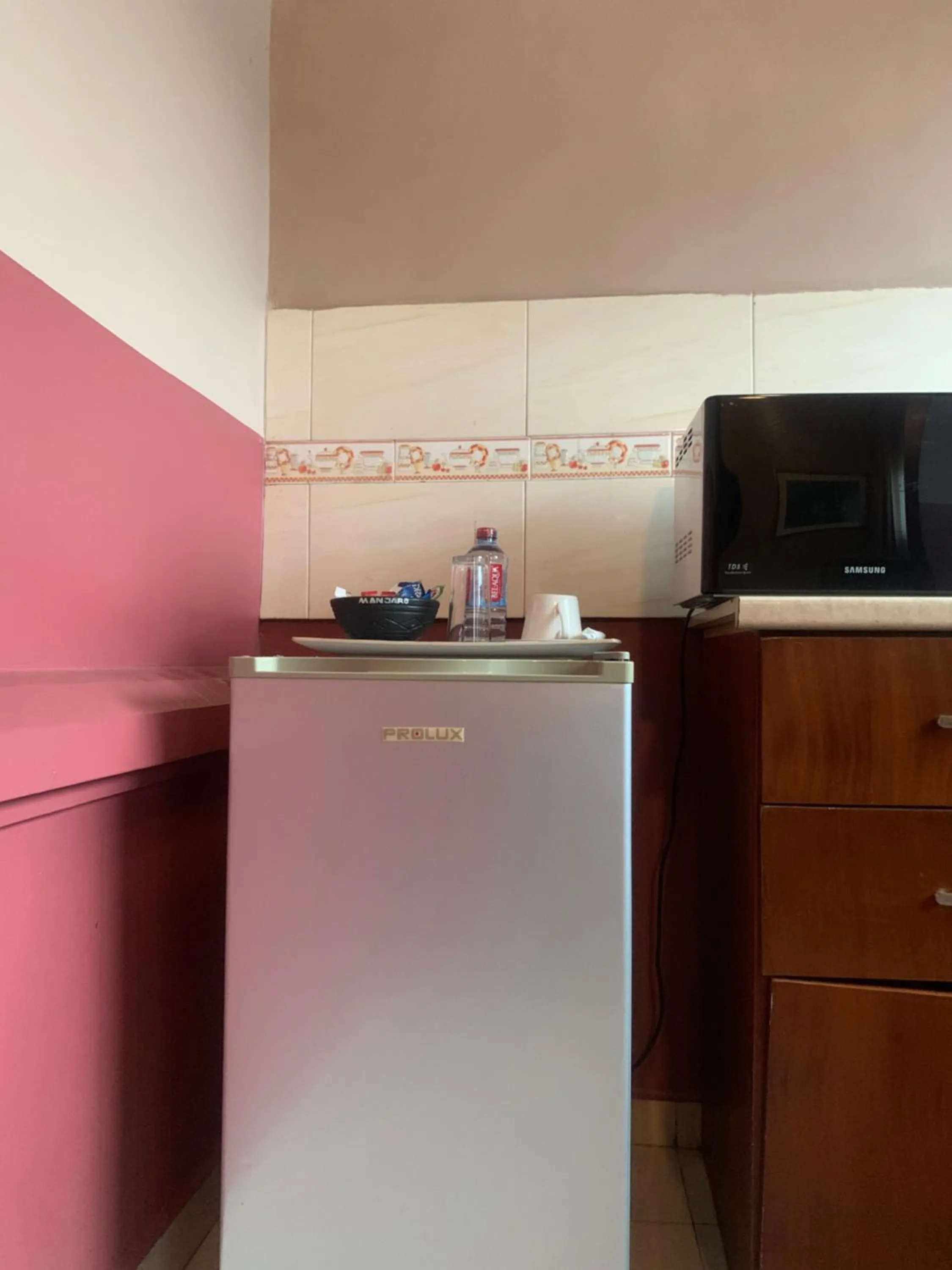 Kitchen or kitchenette in Manjaro Suites