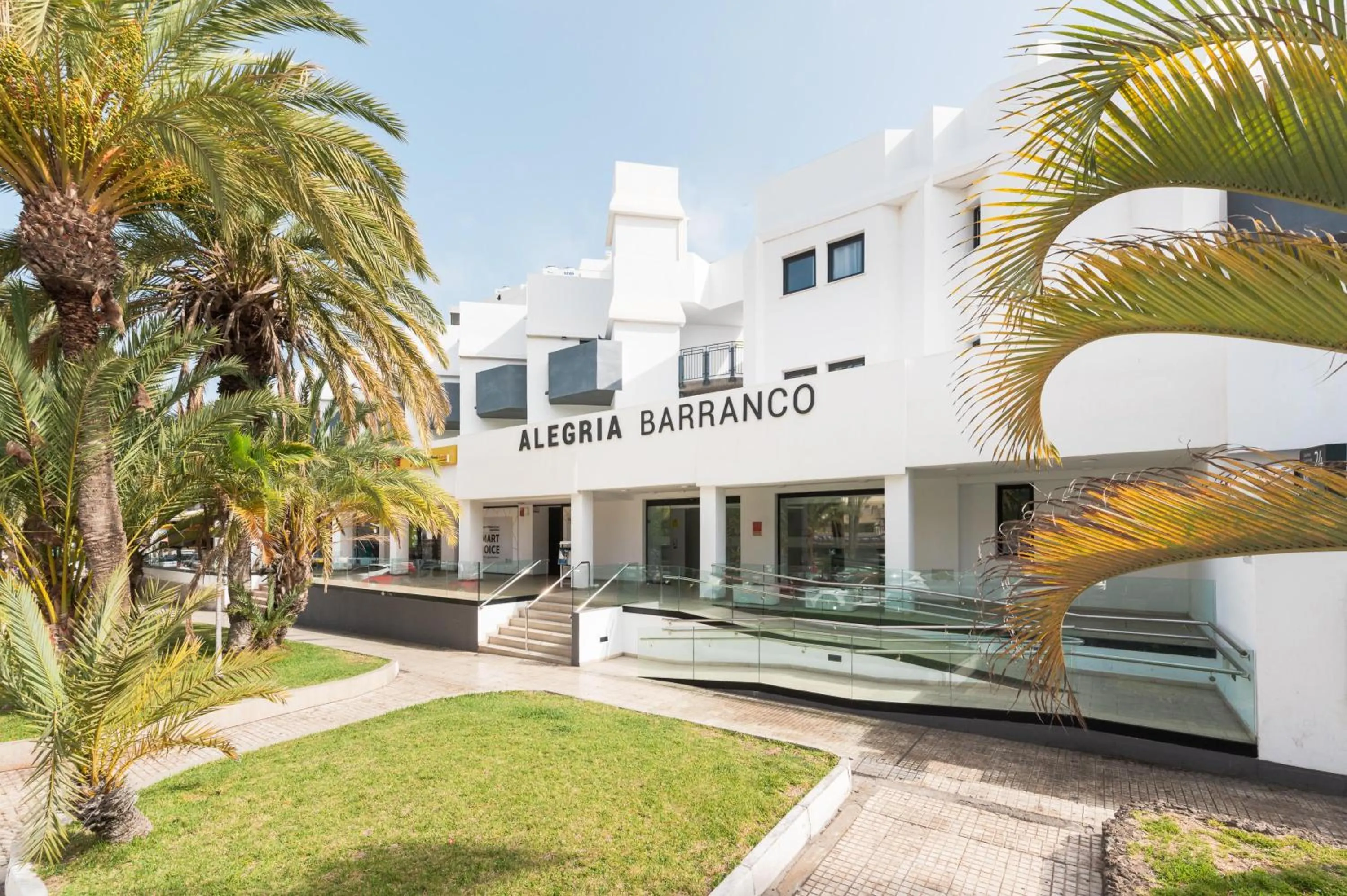 Property building in BARRANCO Chic! Apartments by ALEGRIA