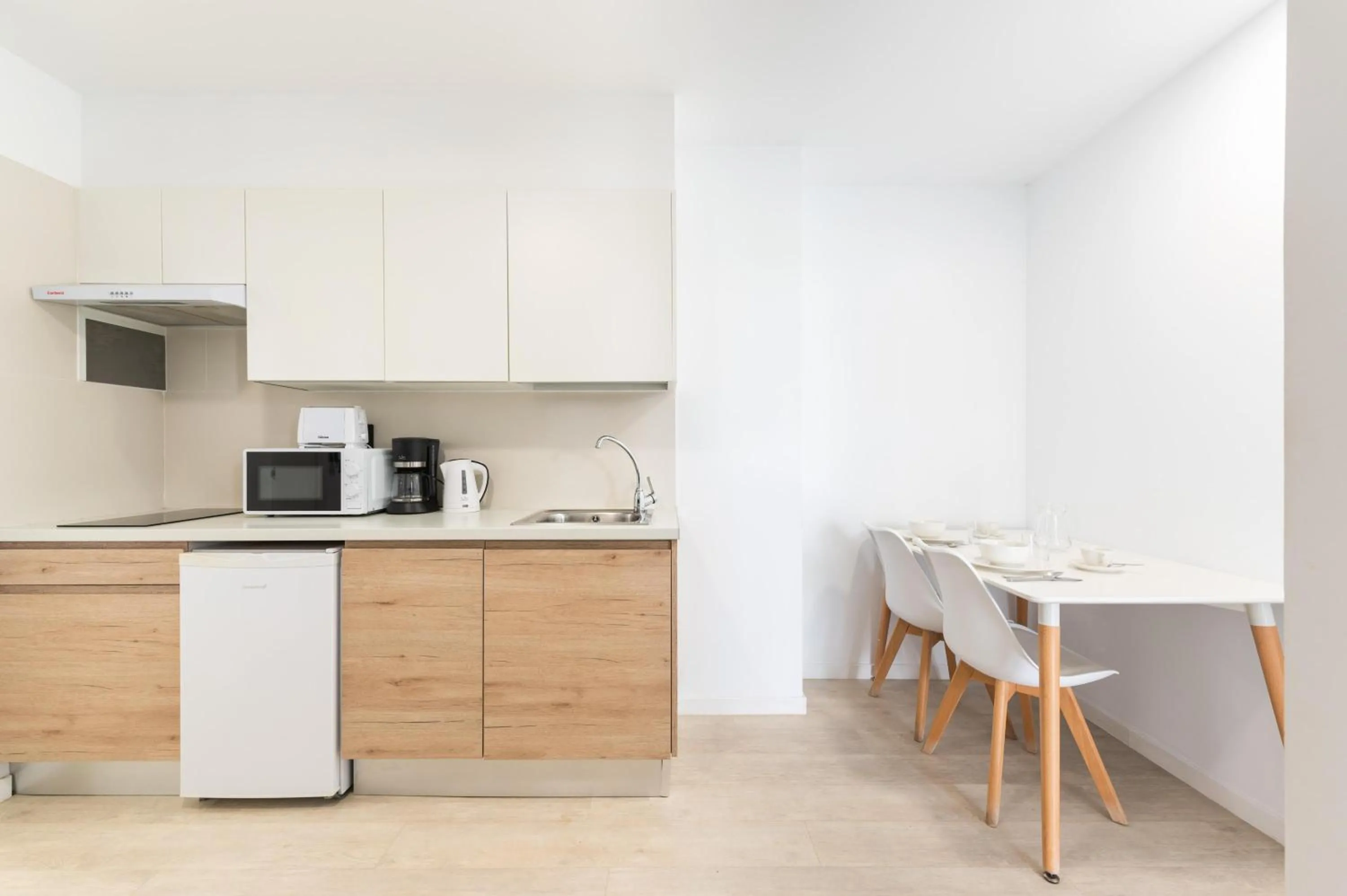 Photo of the whole room in BARRANCO Chic! Apartments by ALEGRIA