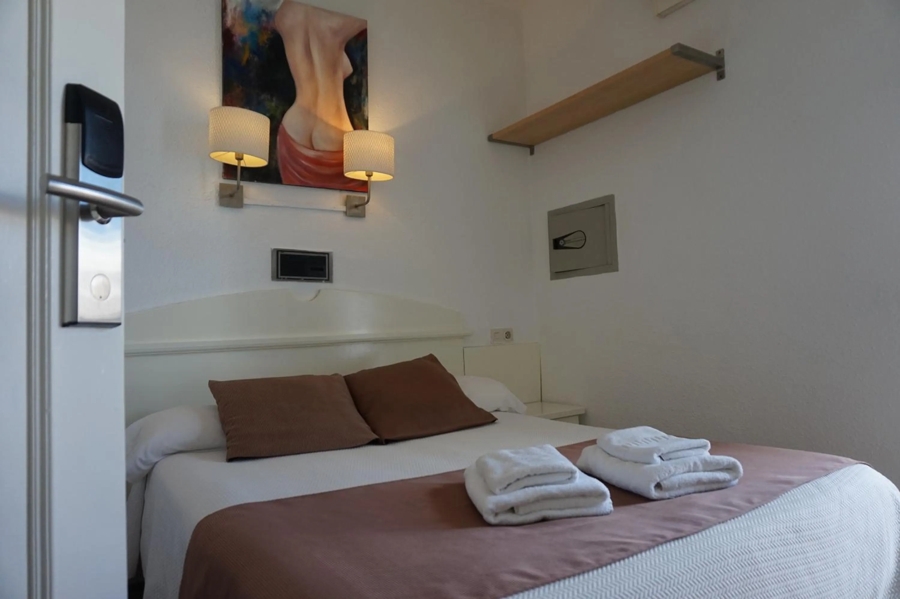 Other, Bed in Hotel Hermes