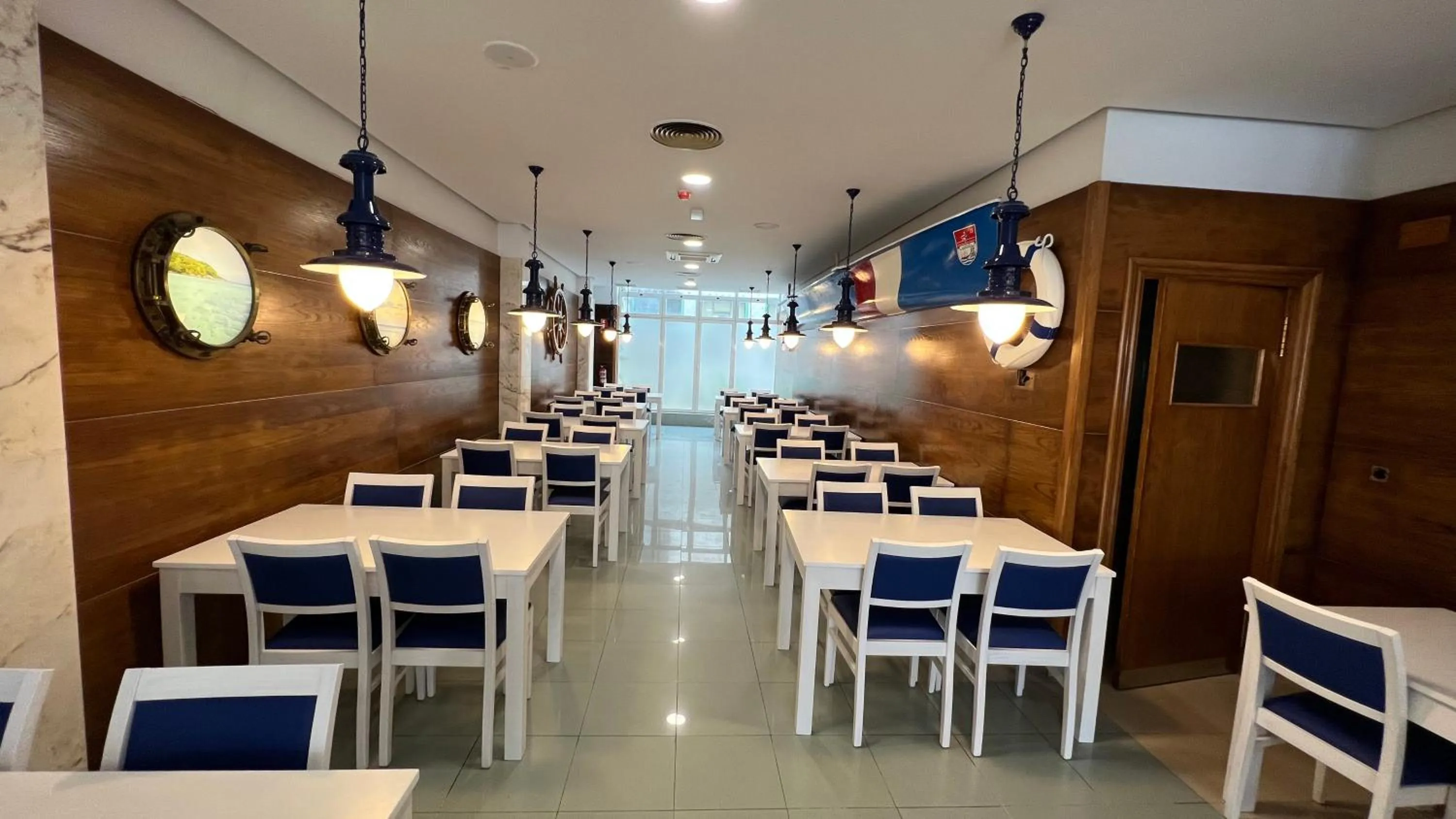 Dining area in Hotel Boutique Arha Villa de Santona
