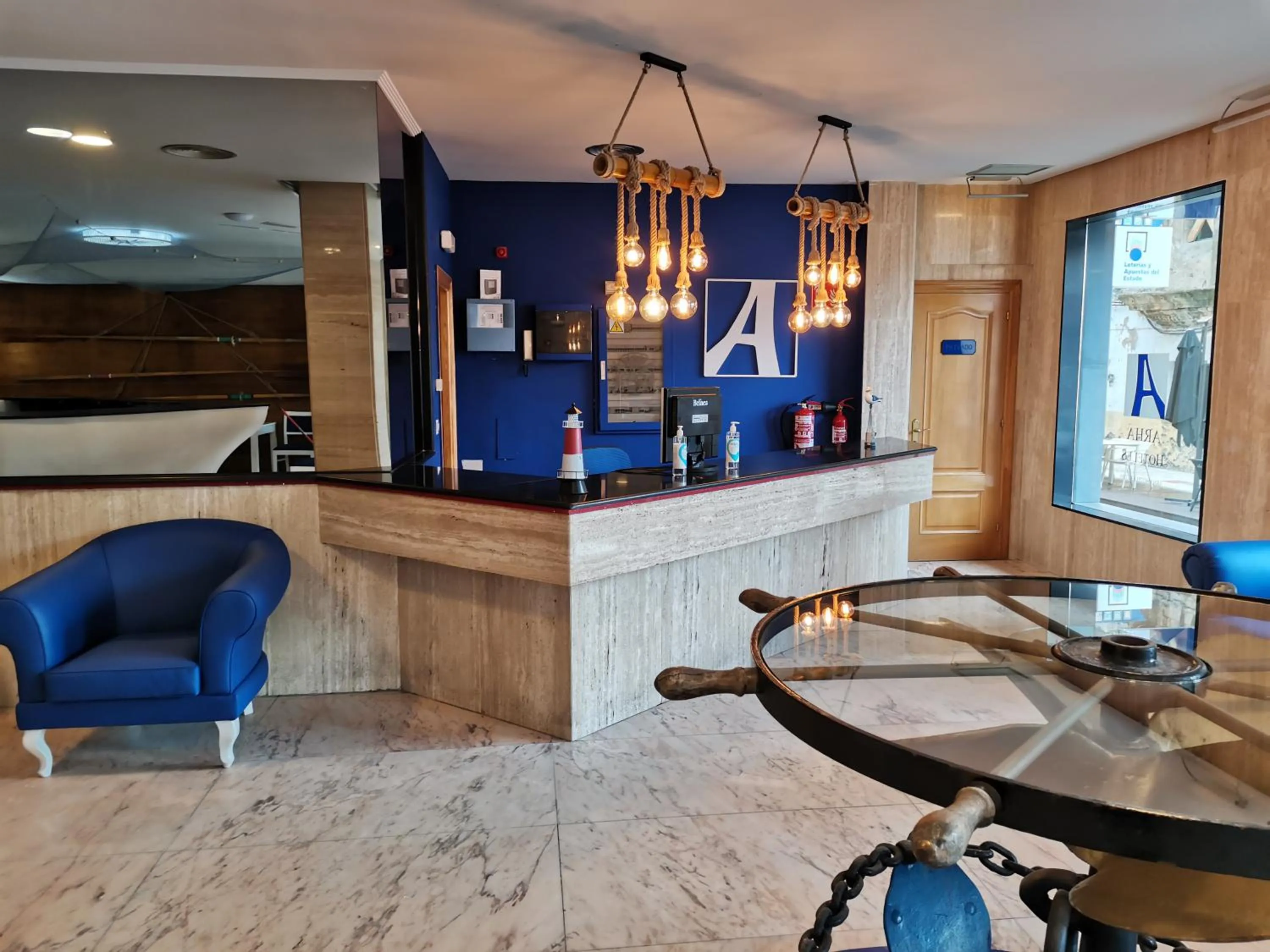 Lobby or reception in Hotel Boutique Arha Villa de Santona