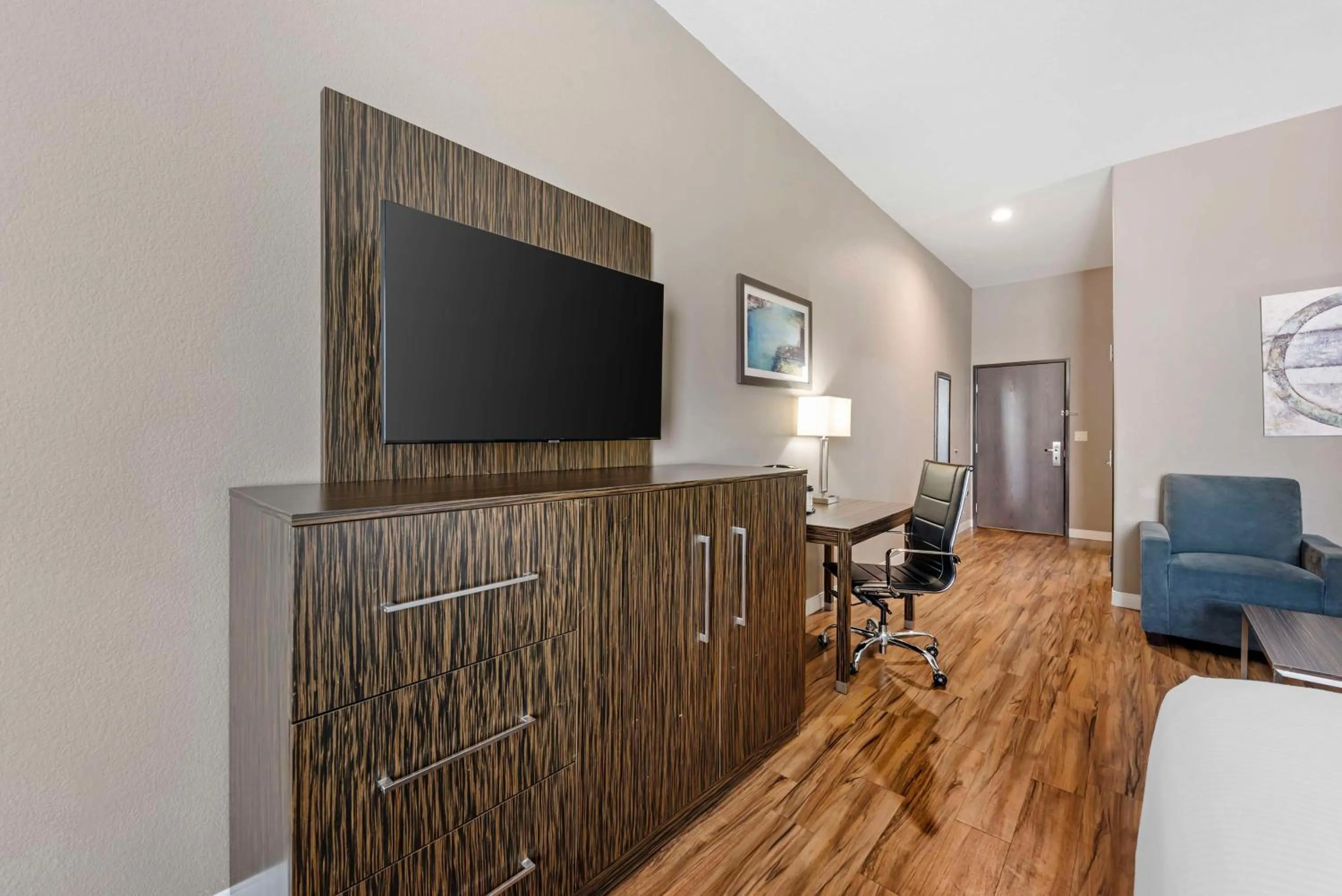 Photo of the whole room in Best Western Plus Pflugerville Inn & Suites