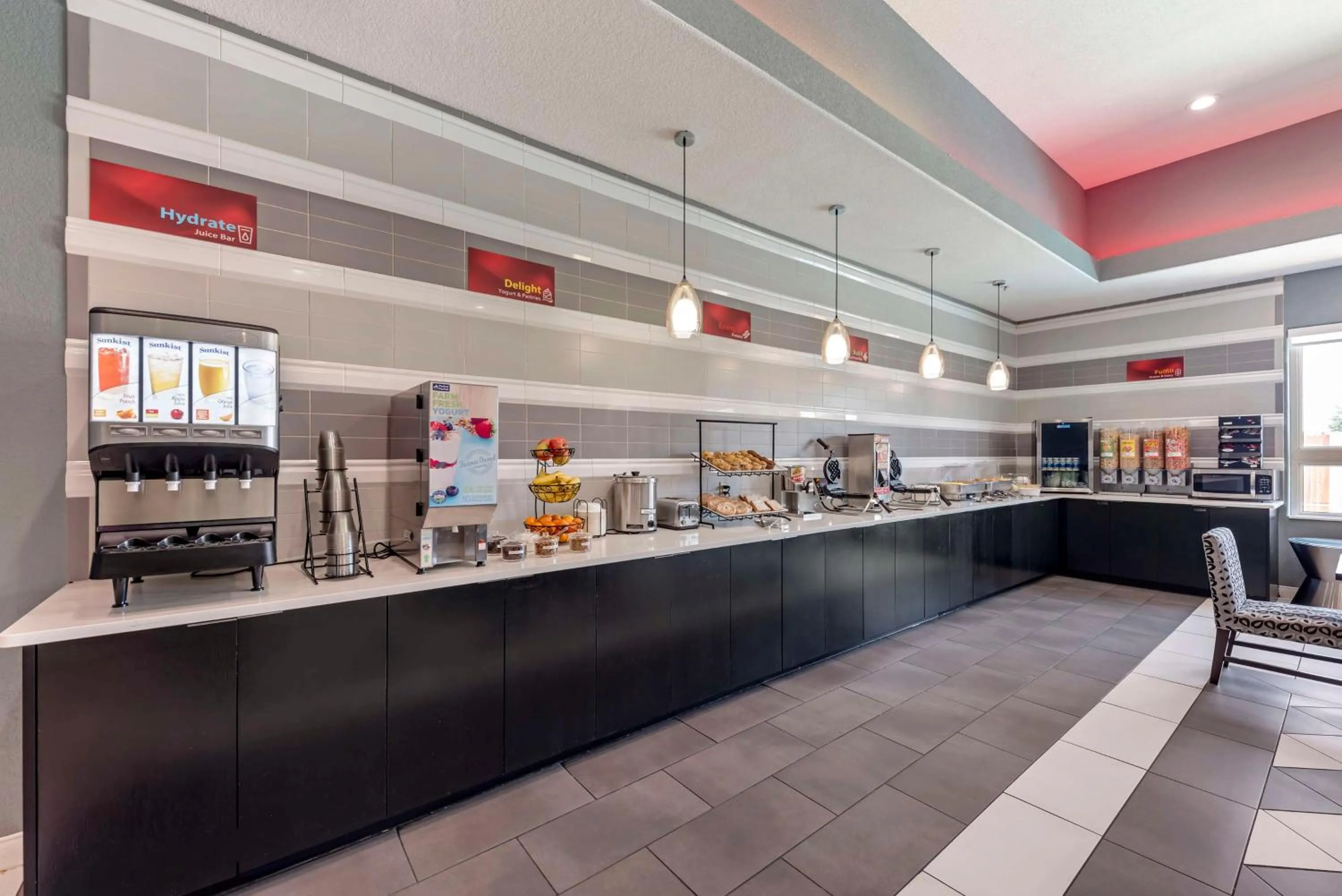 Breakfast in Best Western Plus Pflugerville Inn & Suites