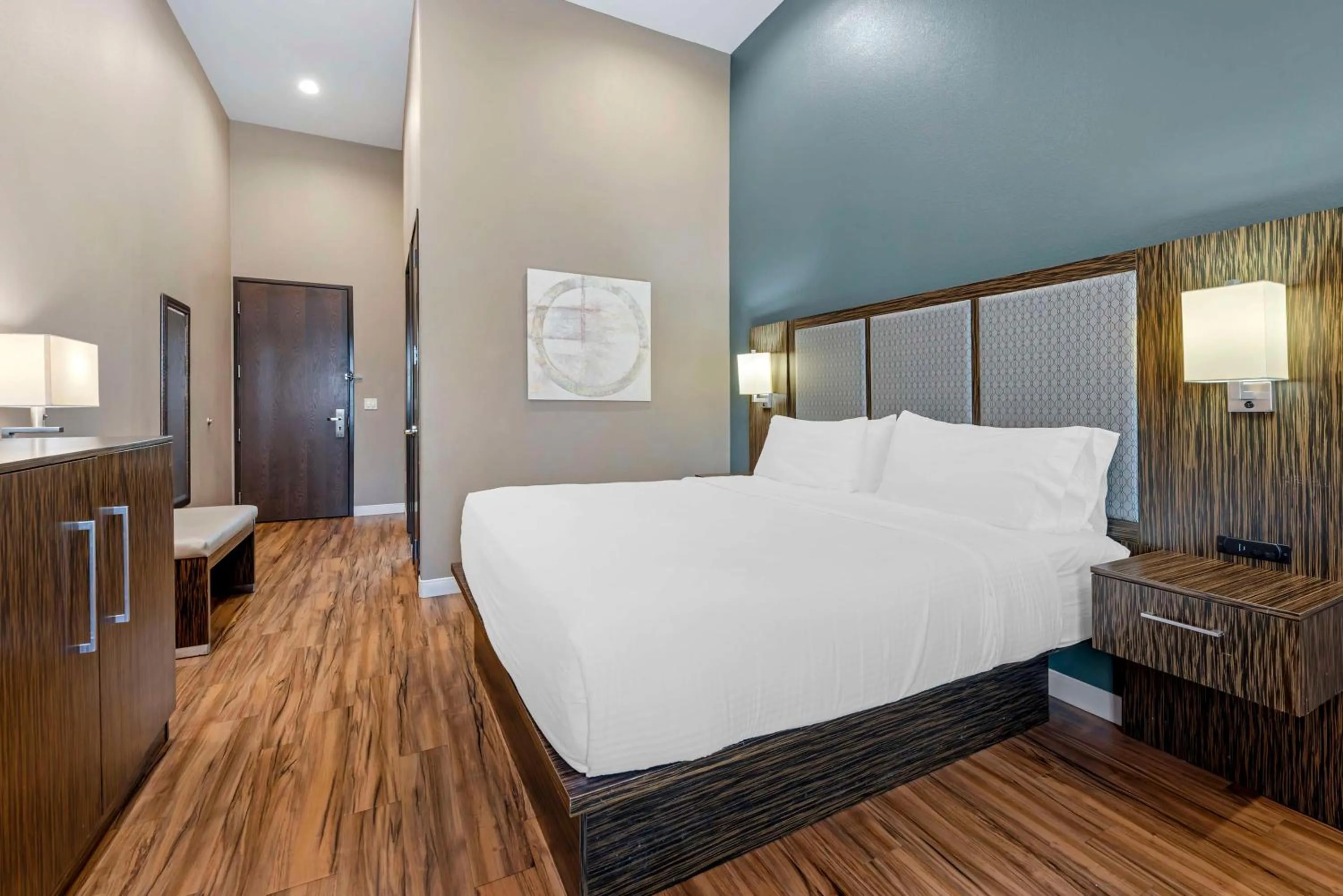 Bedroom, Bed in Best Western Plus Pflugerville Inn & Suites