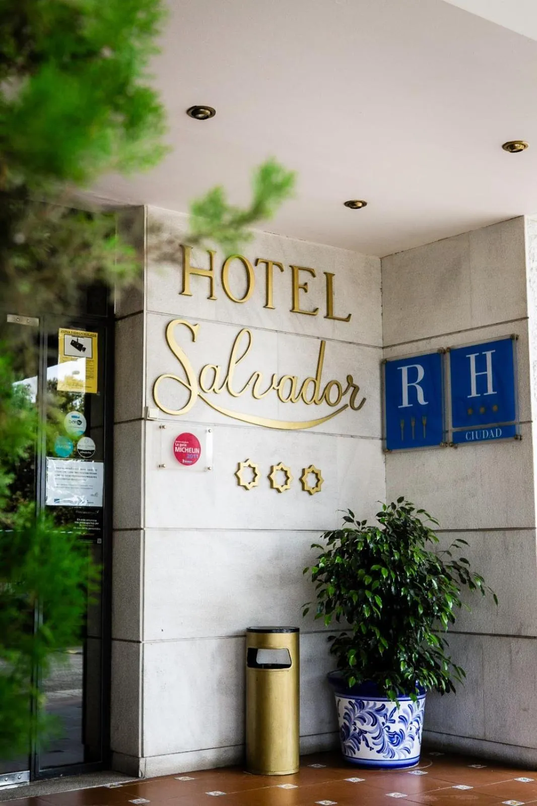 Lobby or reception in Hotel Salvador