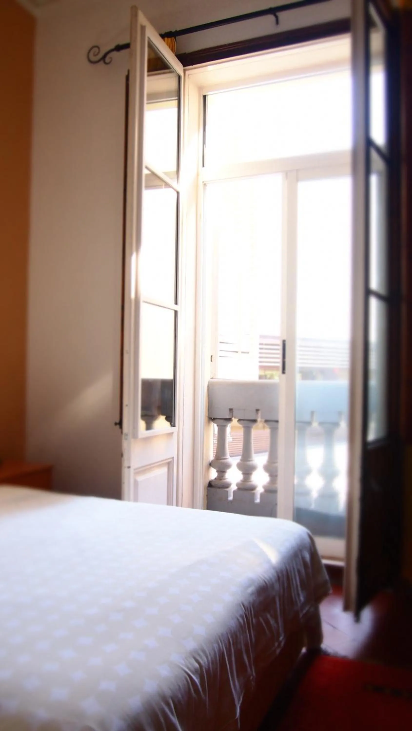 Day, Bed in Privat Hotel Liberty Sitges