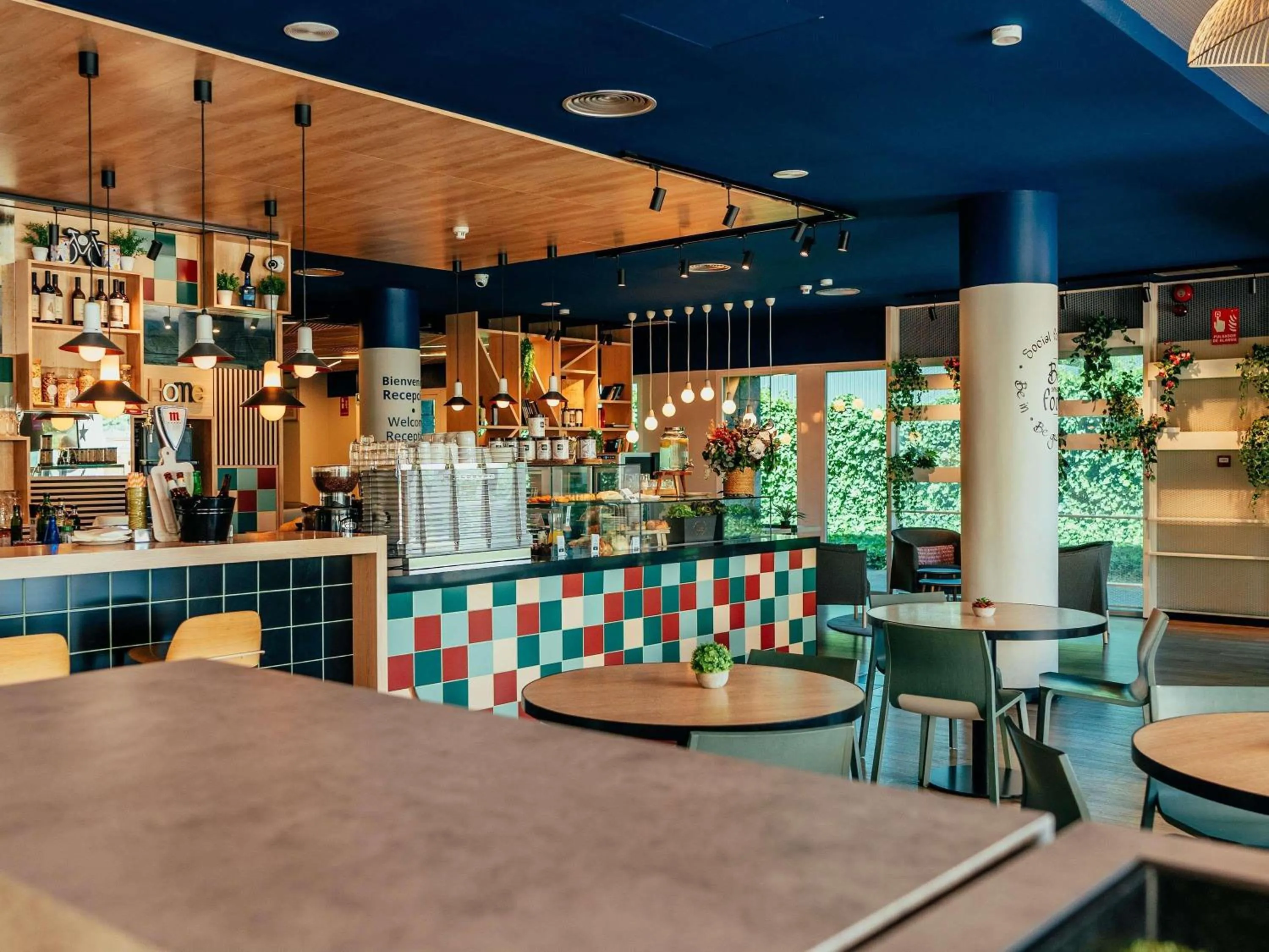 Property building in Ibis Alcala de Henares La Garena