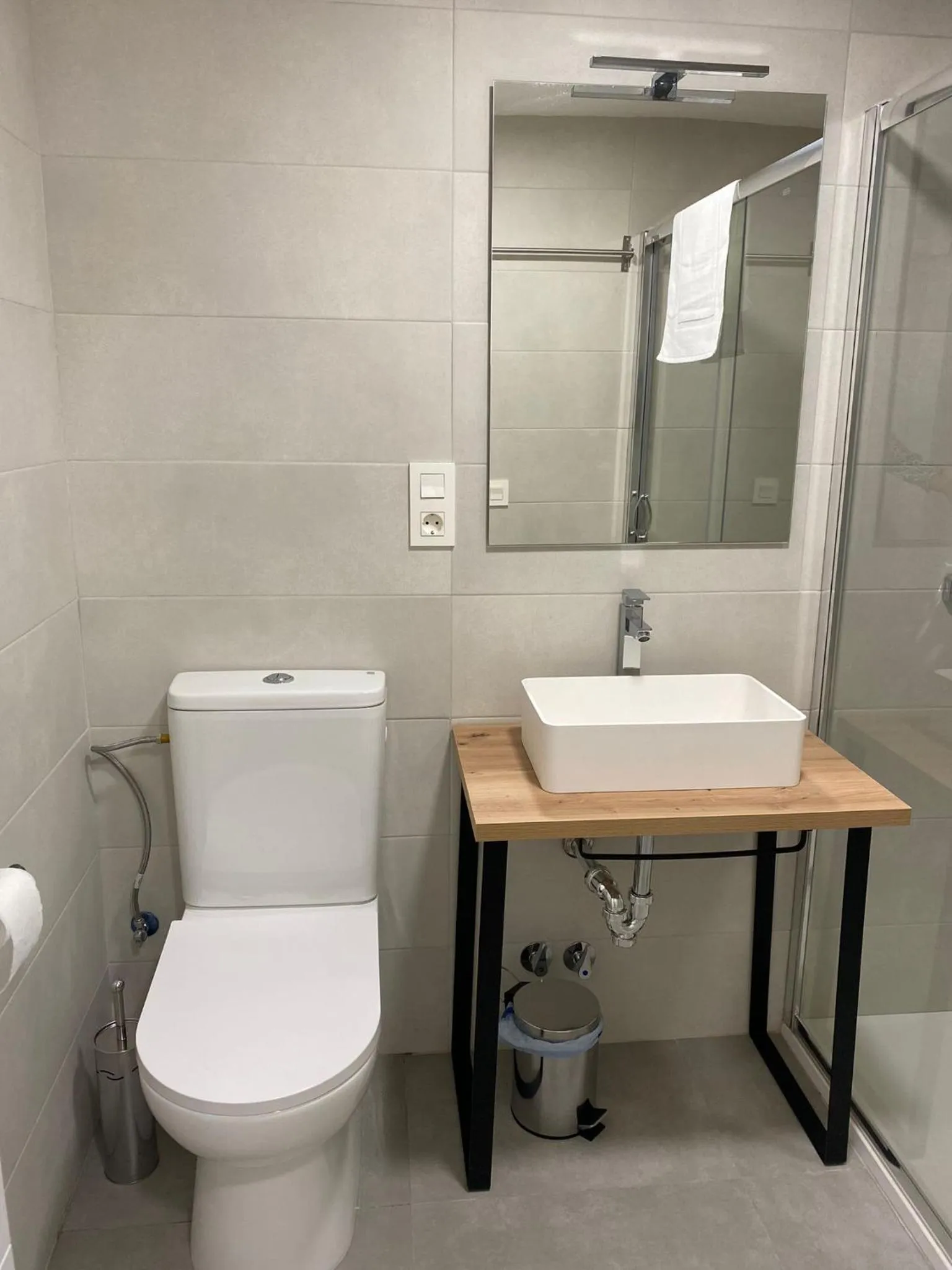 Bathroom in Hostal Mindanao