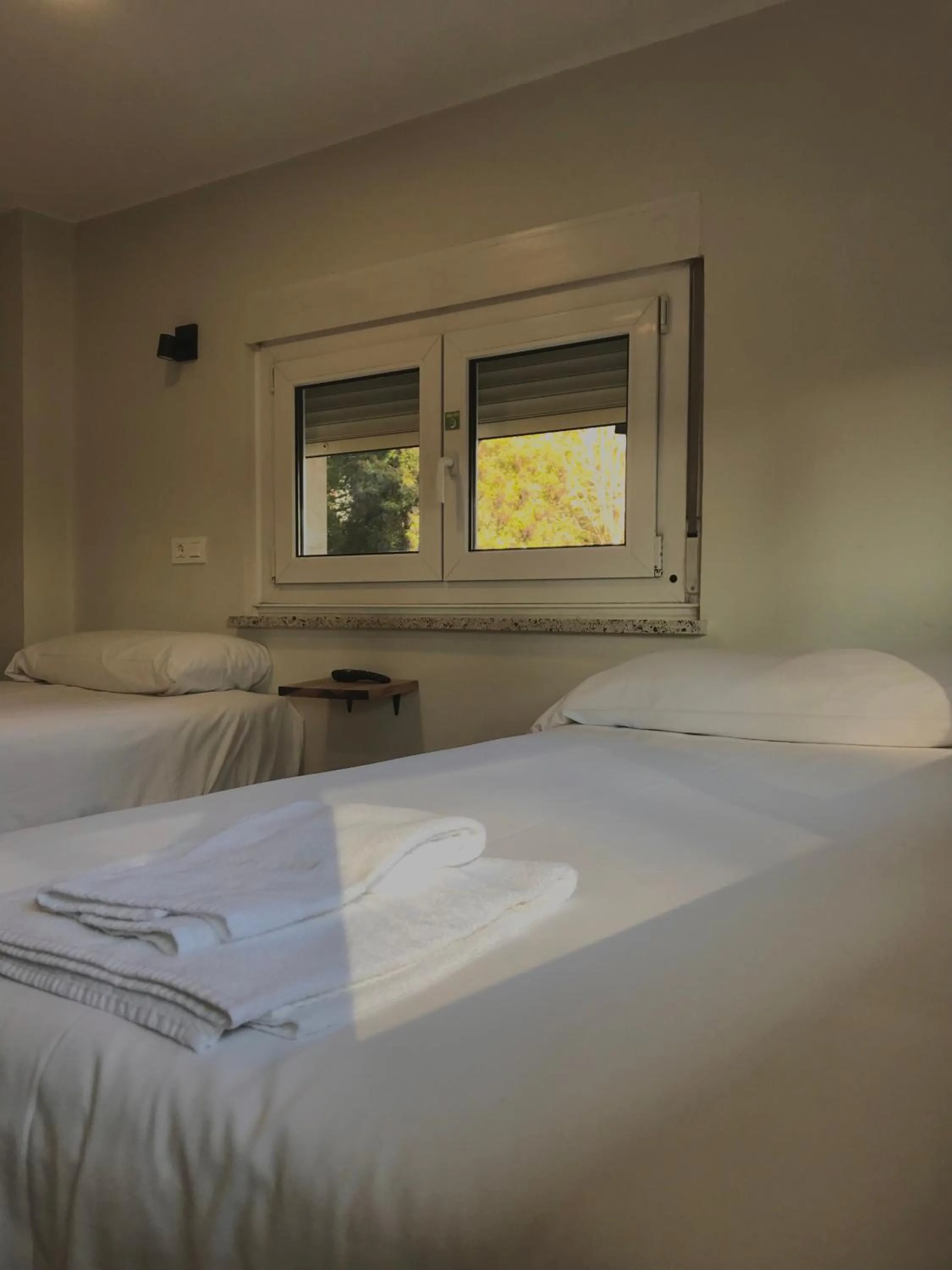 Bedroom, Bed in Hostal Mindanao