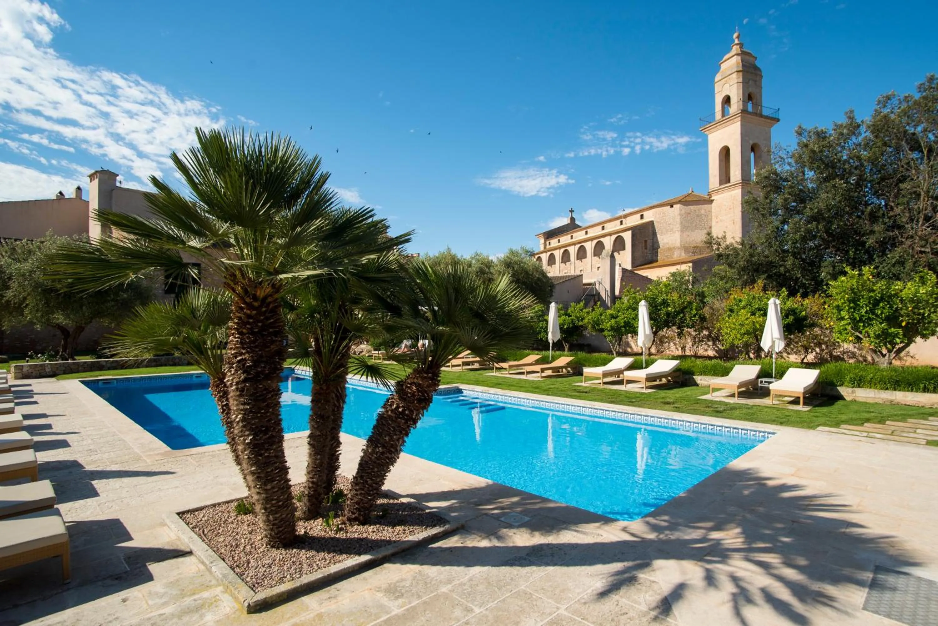 Swimming pool in Hotel Ca'n Bonico