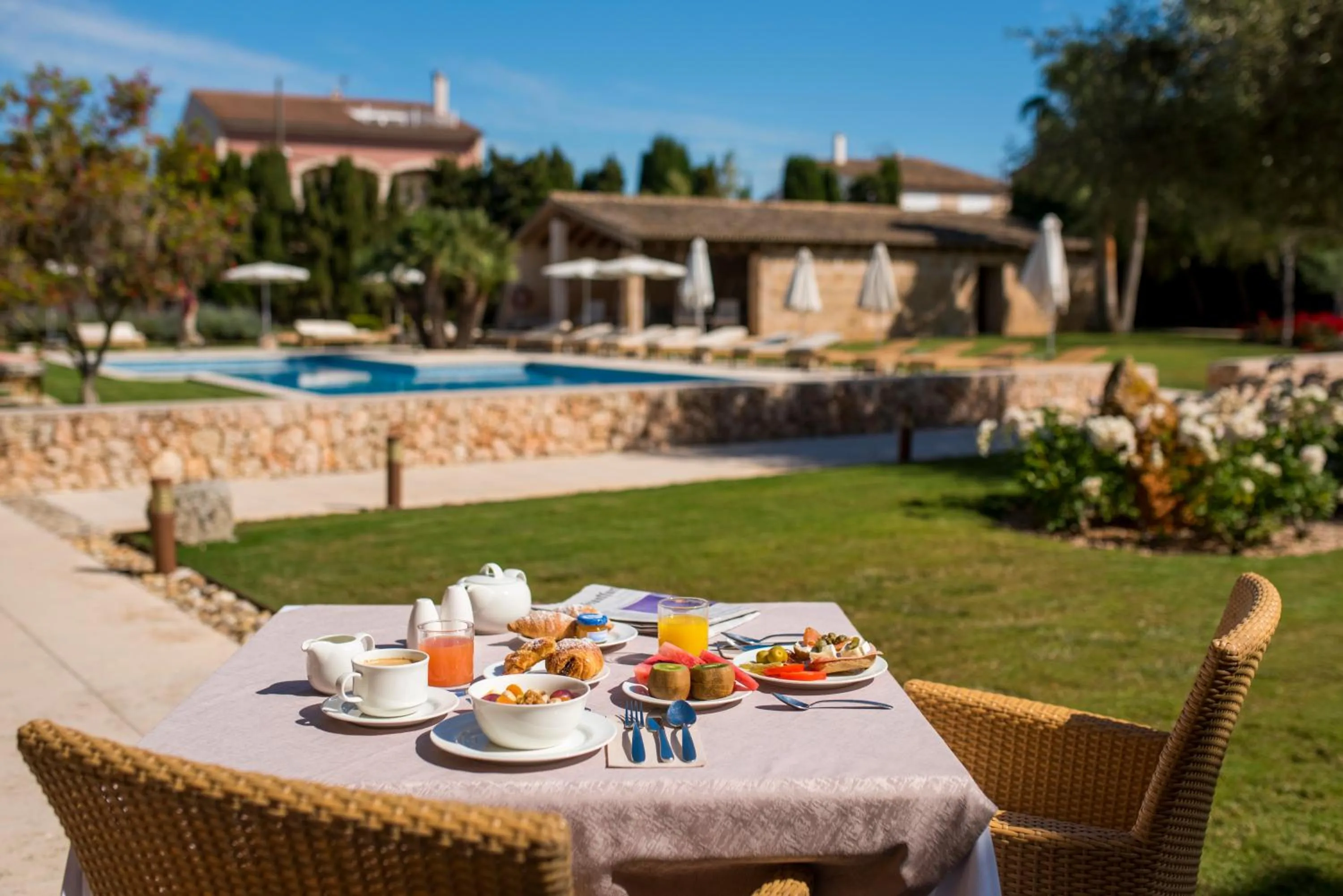 Breakfast in Hotel Ca'n Bonico