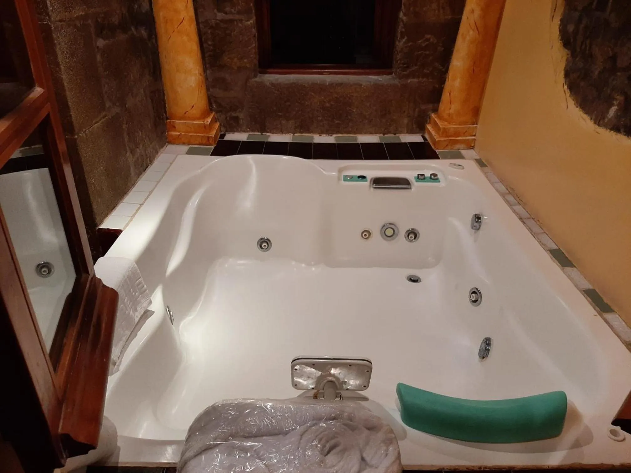 Hotel Castillo El Collado