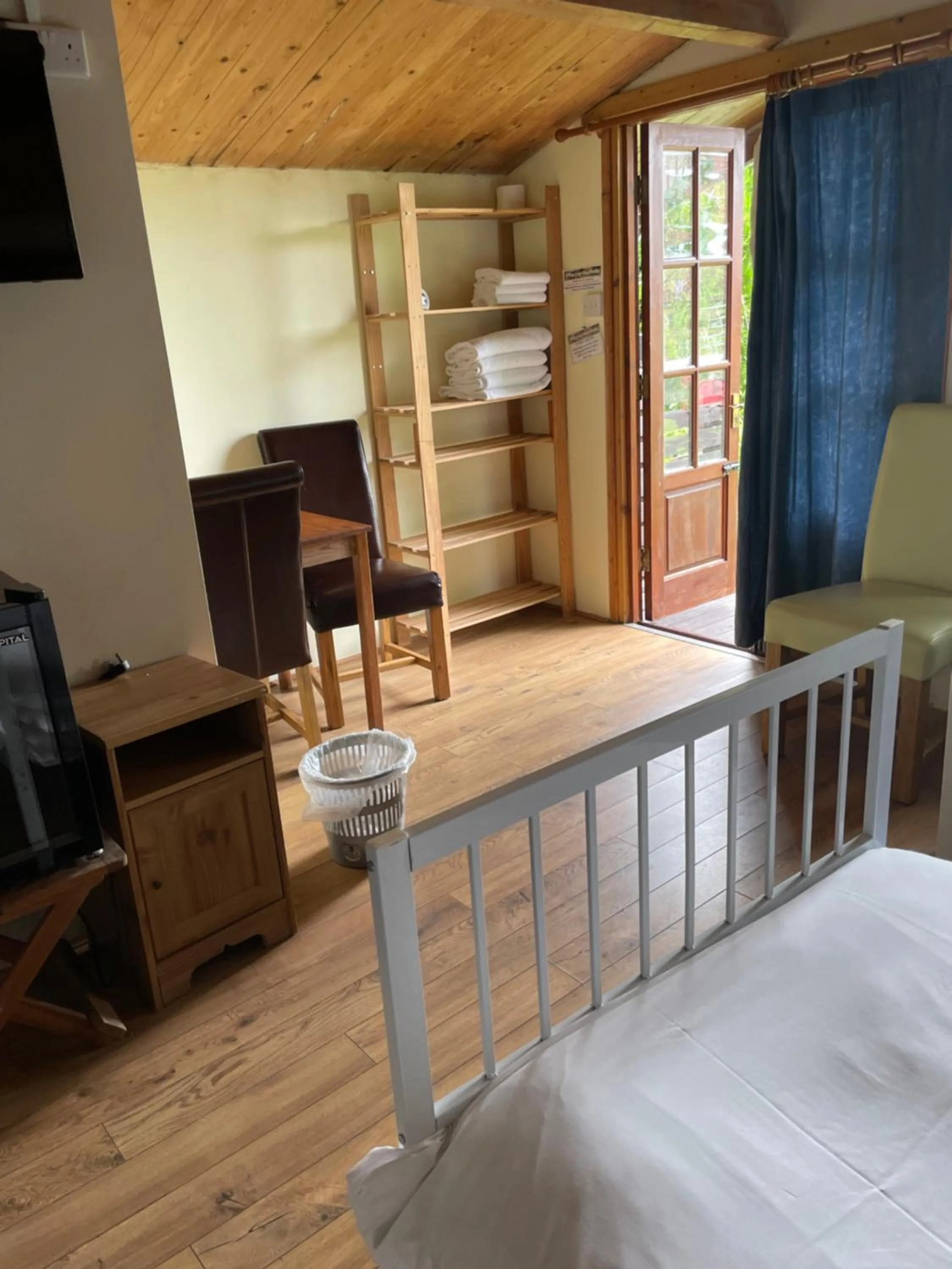 Bed in Bridge Farm Guesthouse rooms