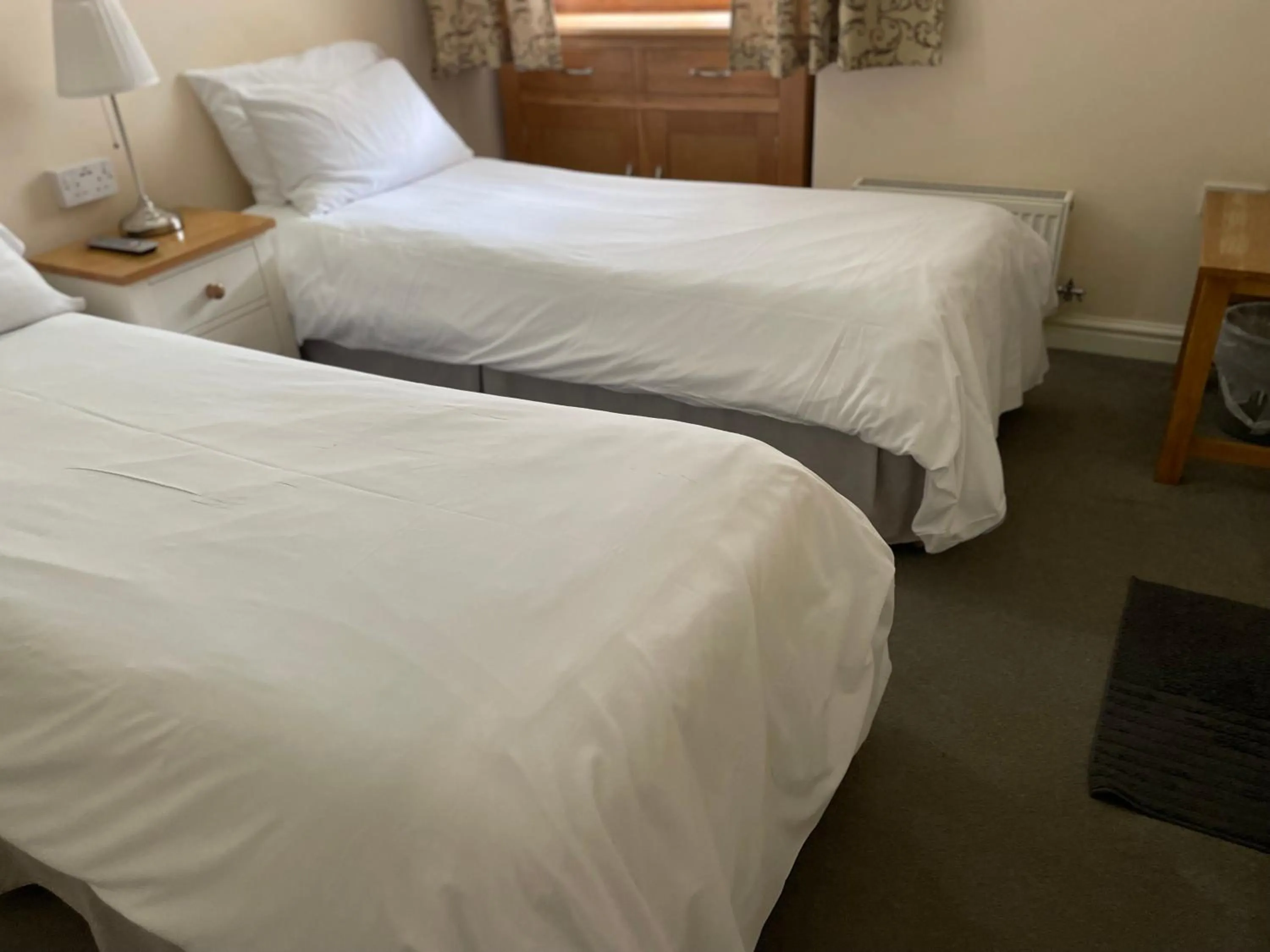 Bedroom, Bed in Bridge Farm Guesthouse rooms