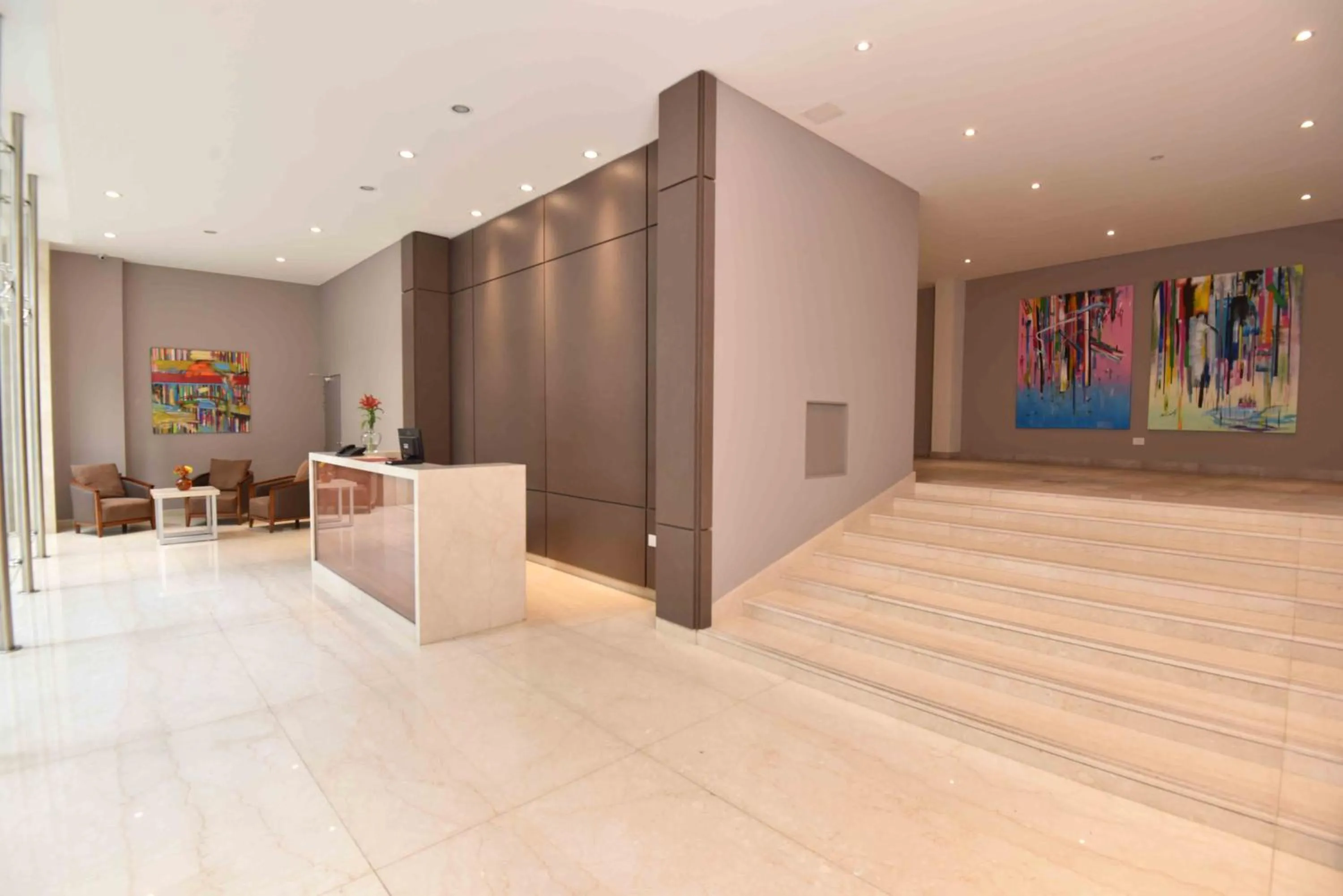 Facade/entrance in ARC Arenales Studios & Suites