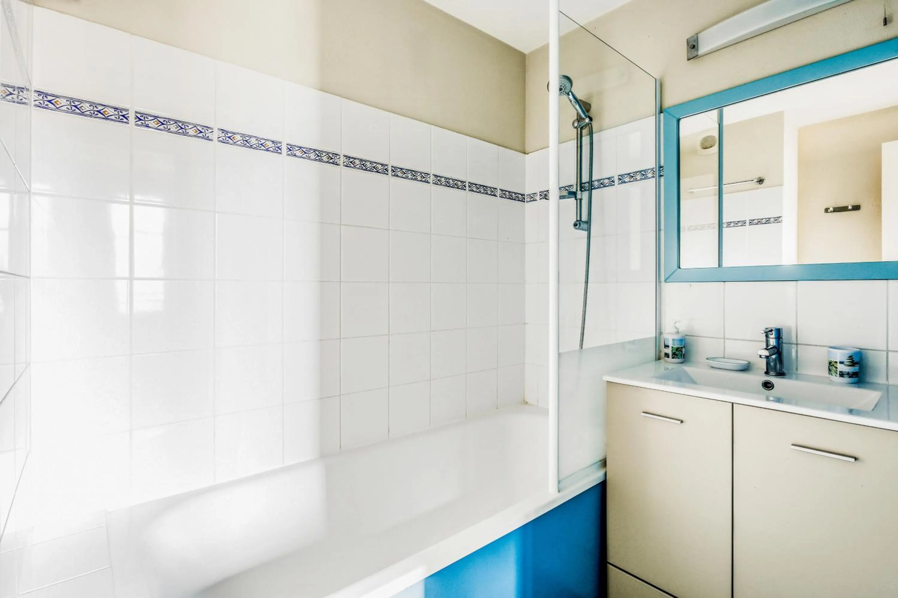 Shower in Residence Port Guillaume - maeva Home