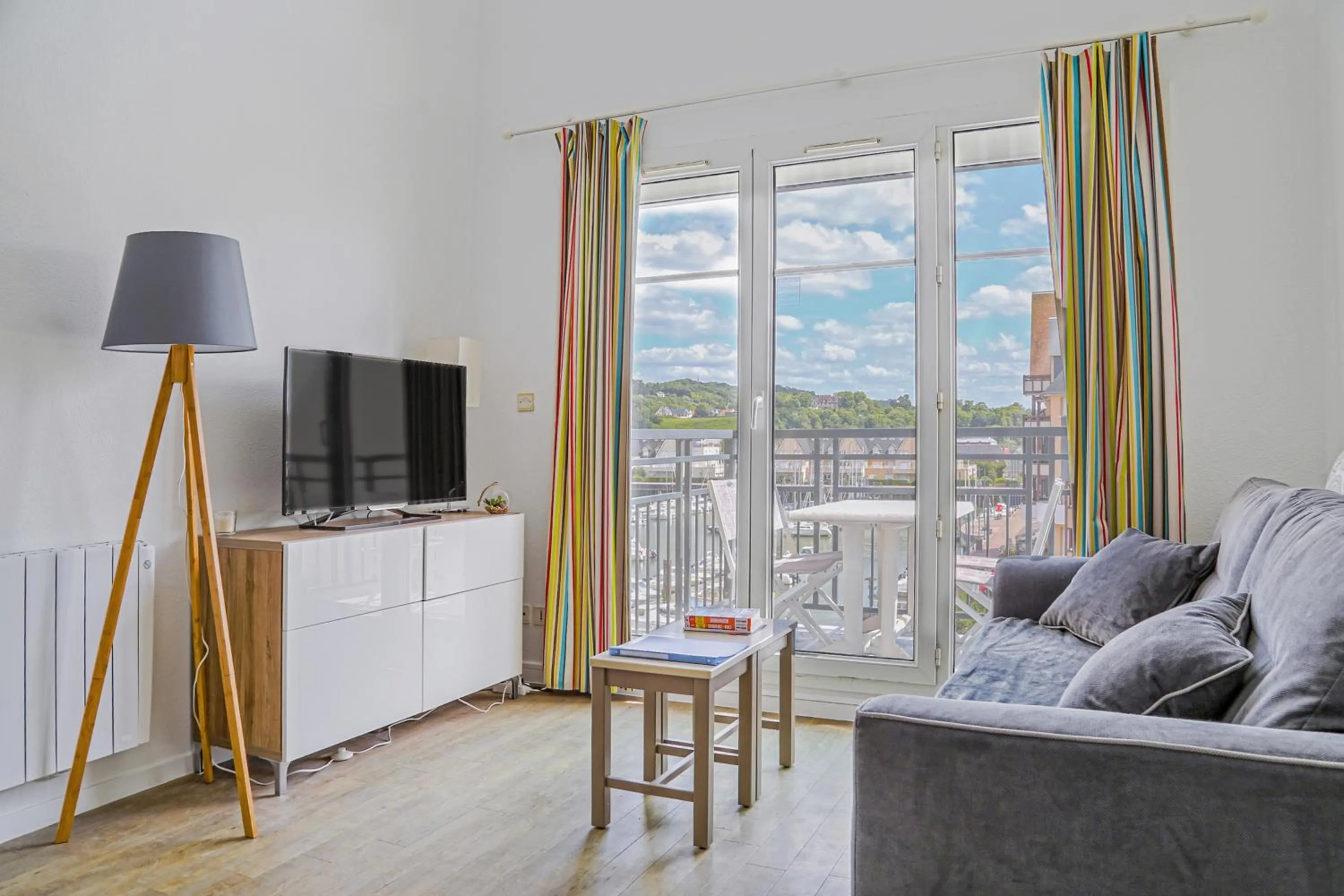TV and multimedia in Residence Port Guillaume - maeva Home
