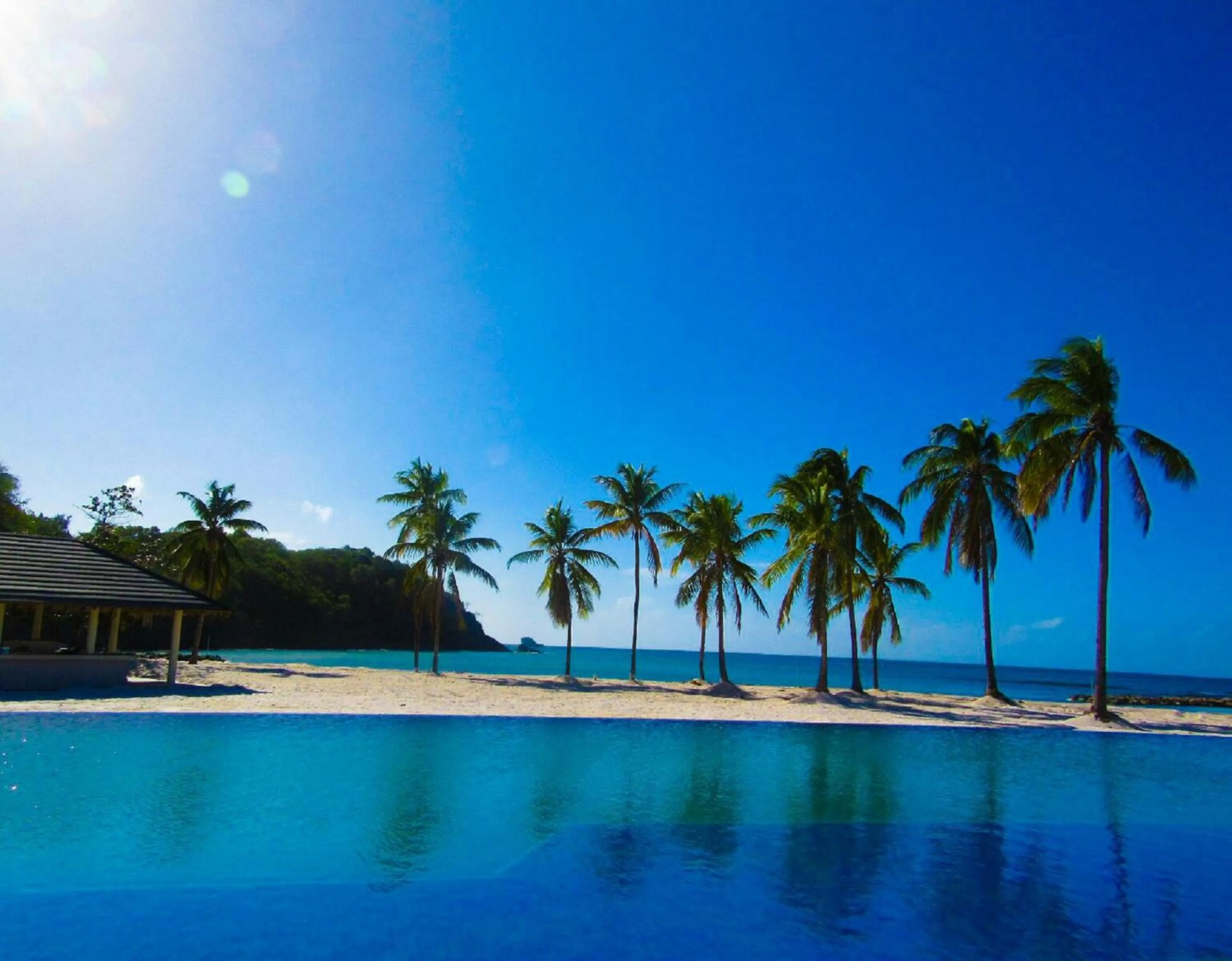 Swimming pool in Royalton Hideaway Saint Lucia, An Autograph Collection All-Inclusive Resort - Adults Only