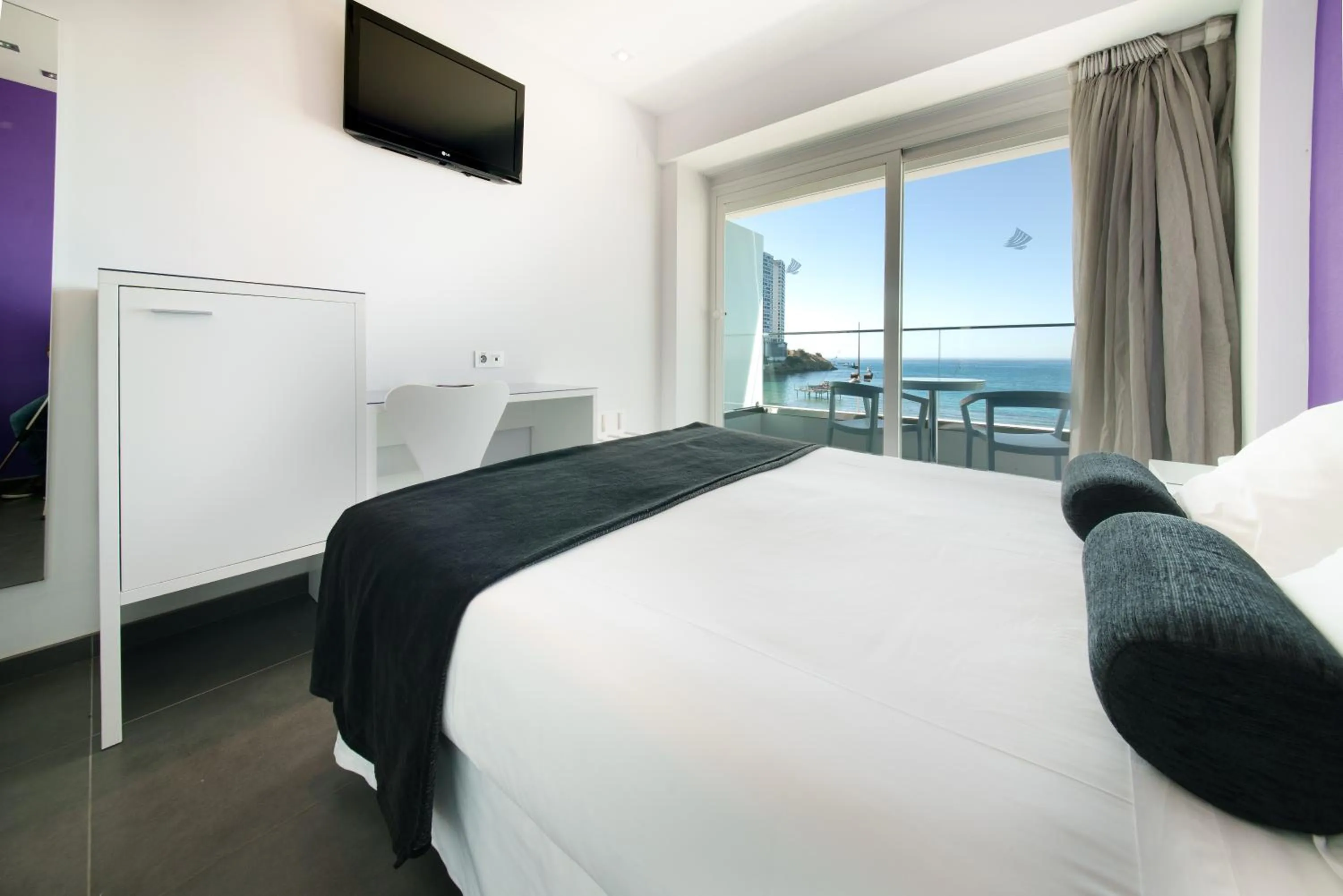 Sea view, Bed in Hotel Brisa