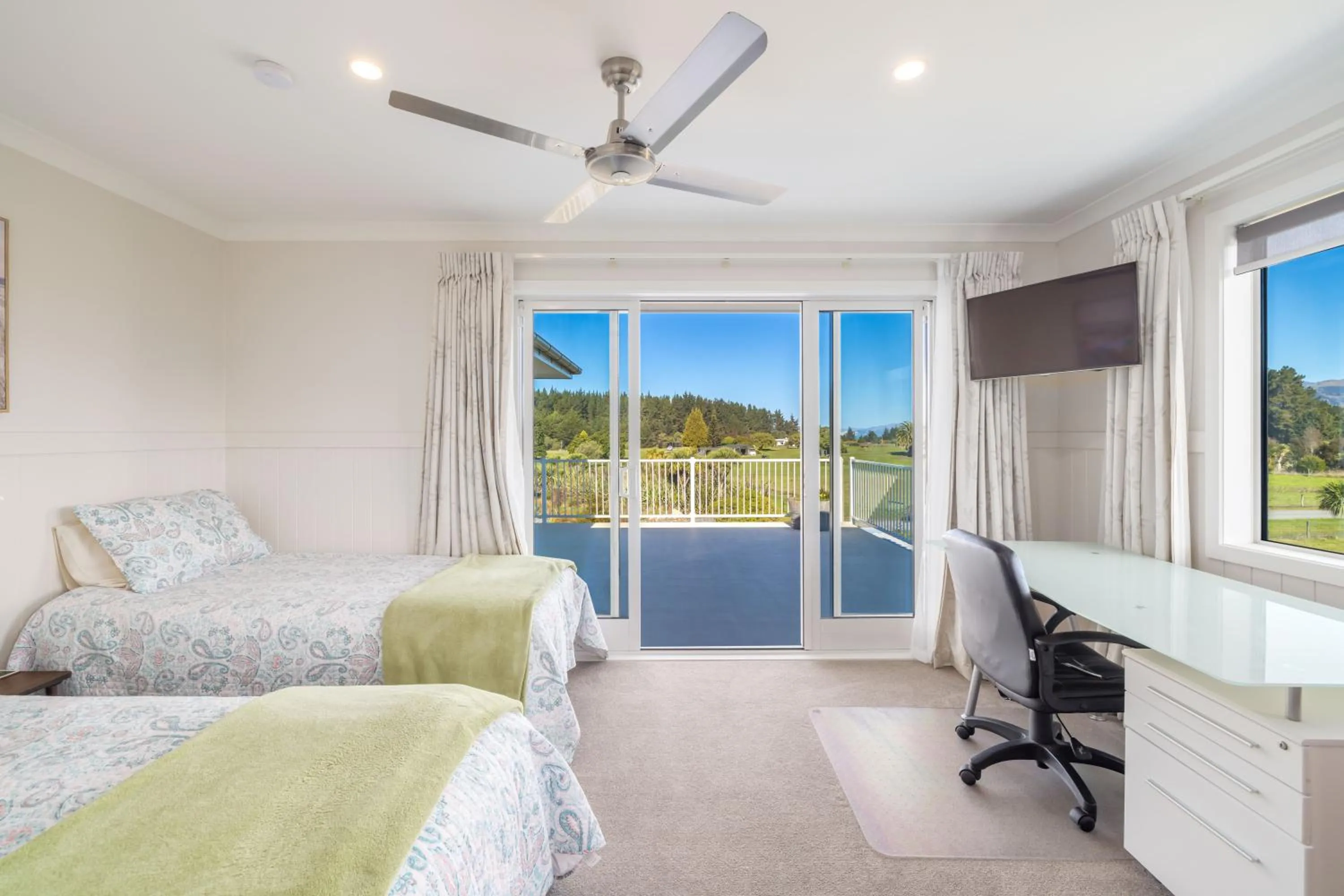 Bedroom in Kakatu Retreat