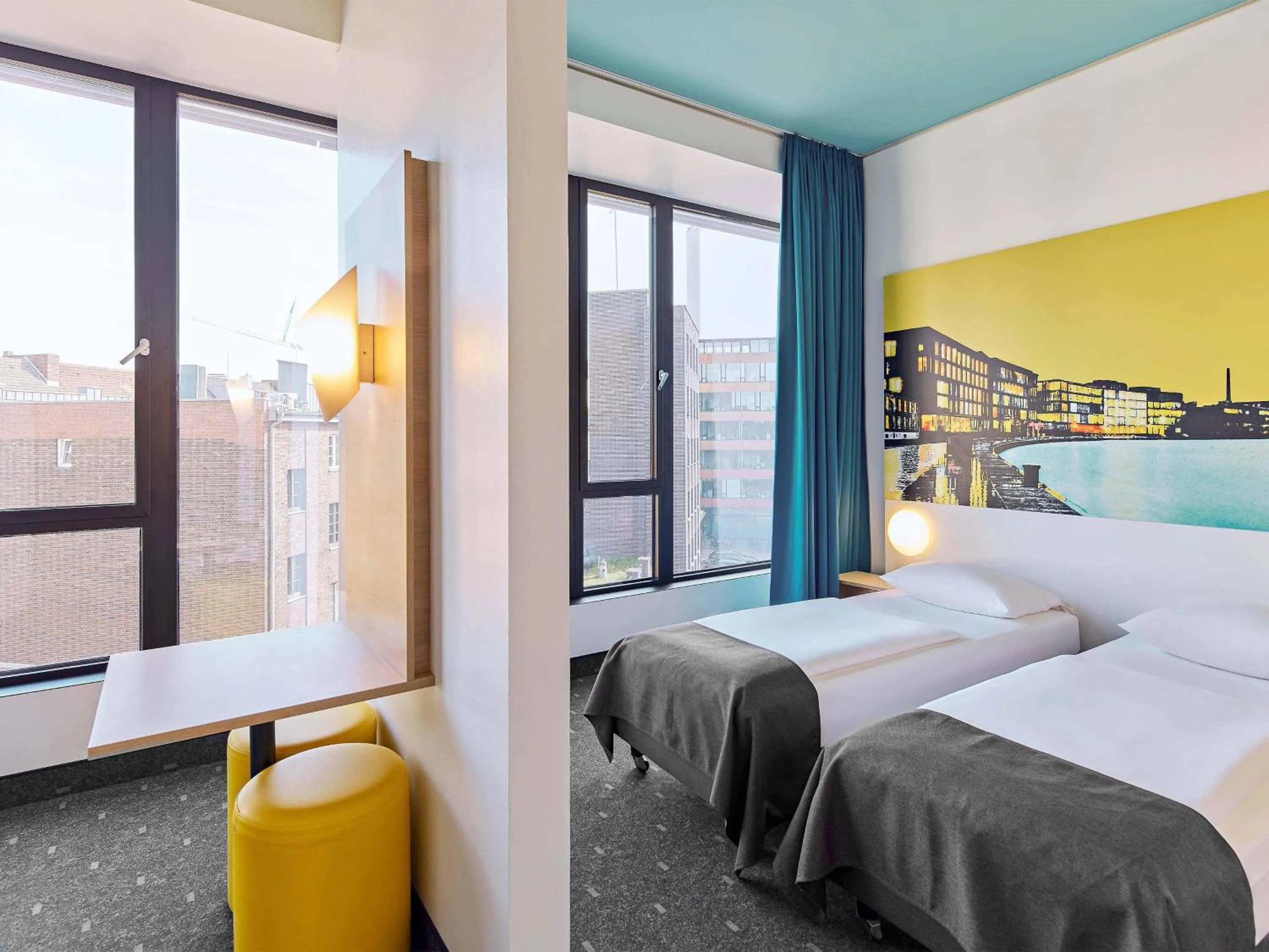 Photo of the whole room, Bed in B&B HOTEL Münster Hafen