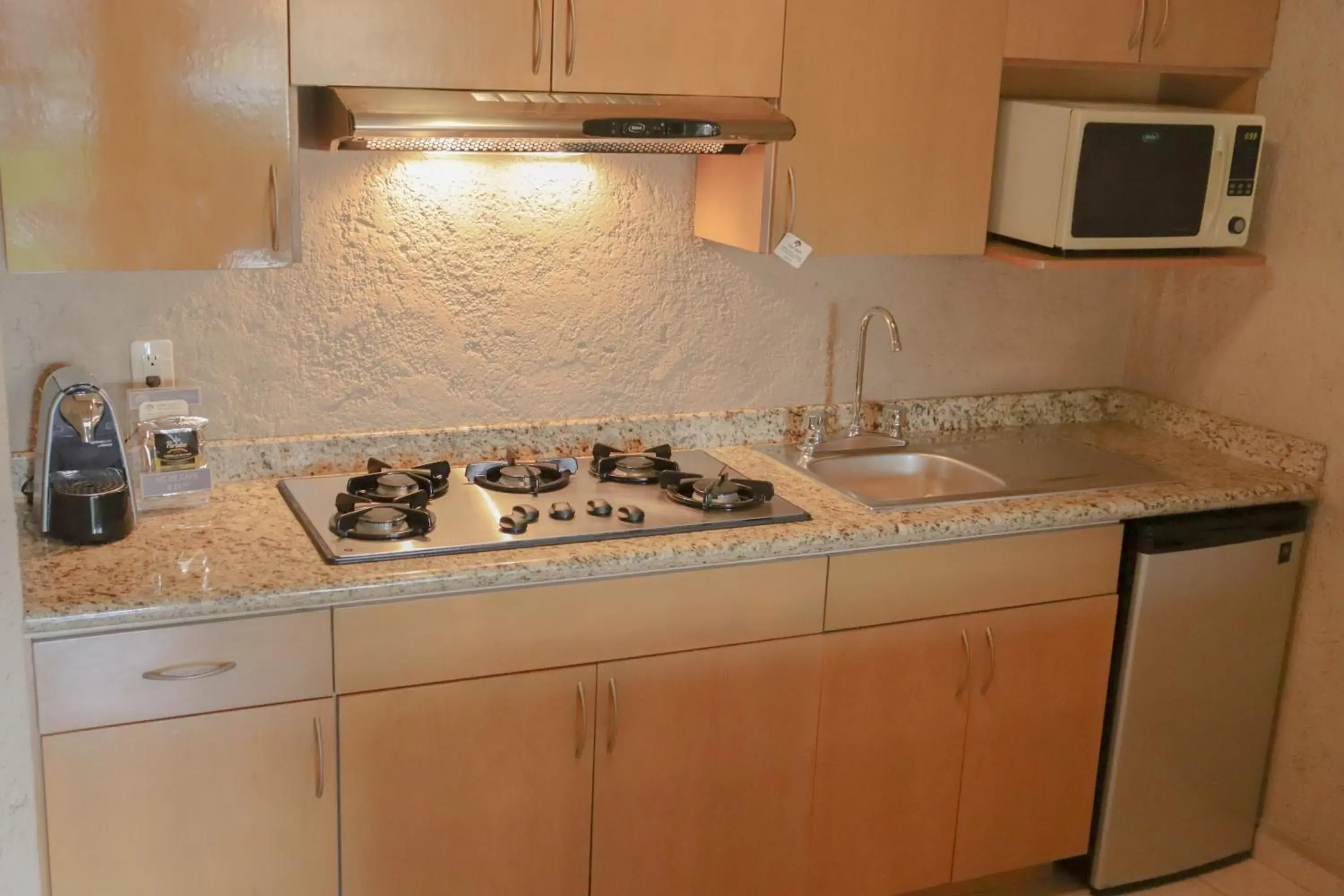 Quadruple Room with Garden View - single occupancy in Suites Layfer, Córdoba, Veracruz, México Quadruple Room with Garden View - single occupancy in Suites Layfer, Córdoba, Veracruz, México