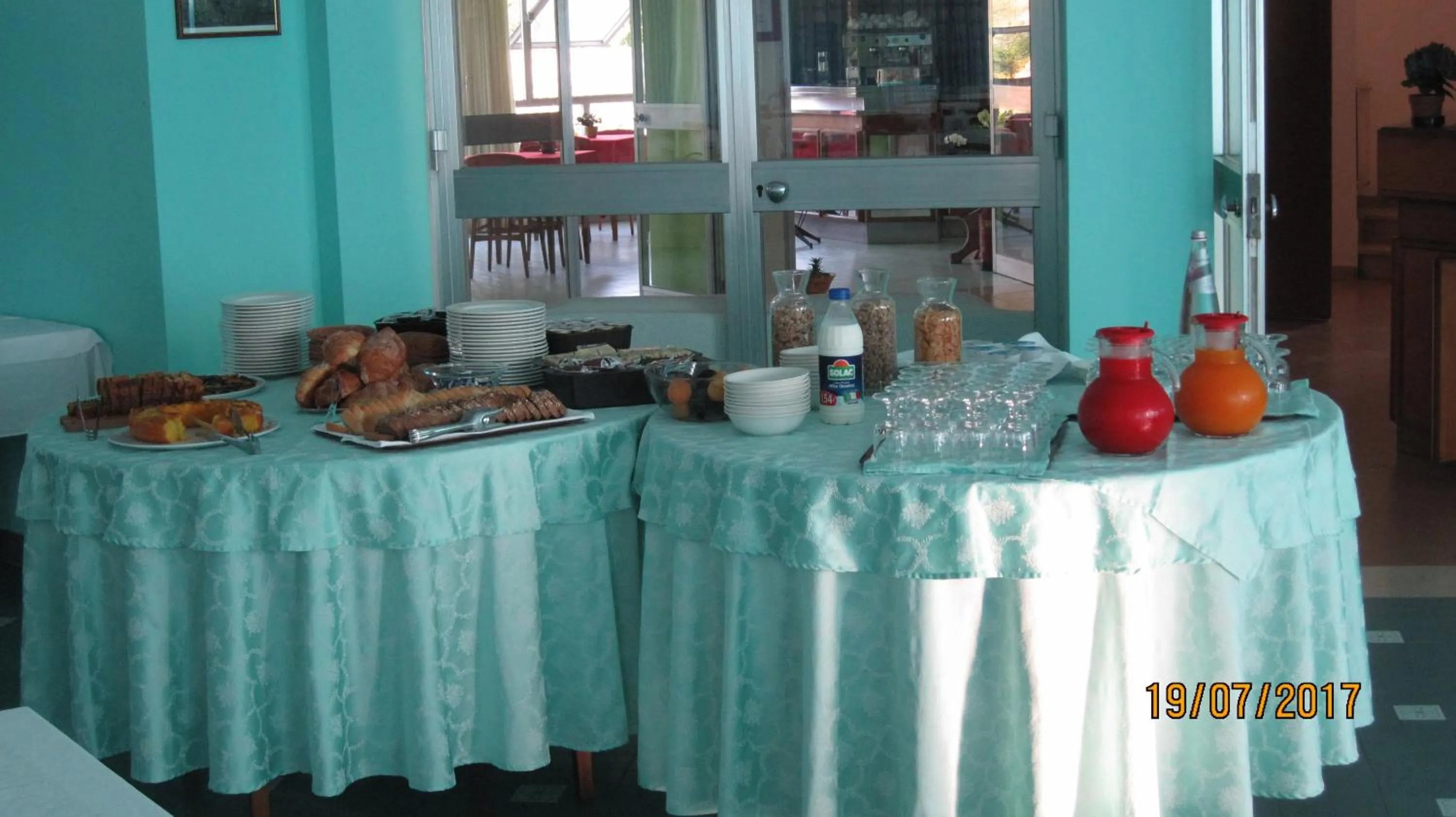 Continental breakfast in Hotel Le Pleiadi