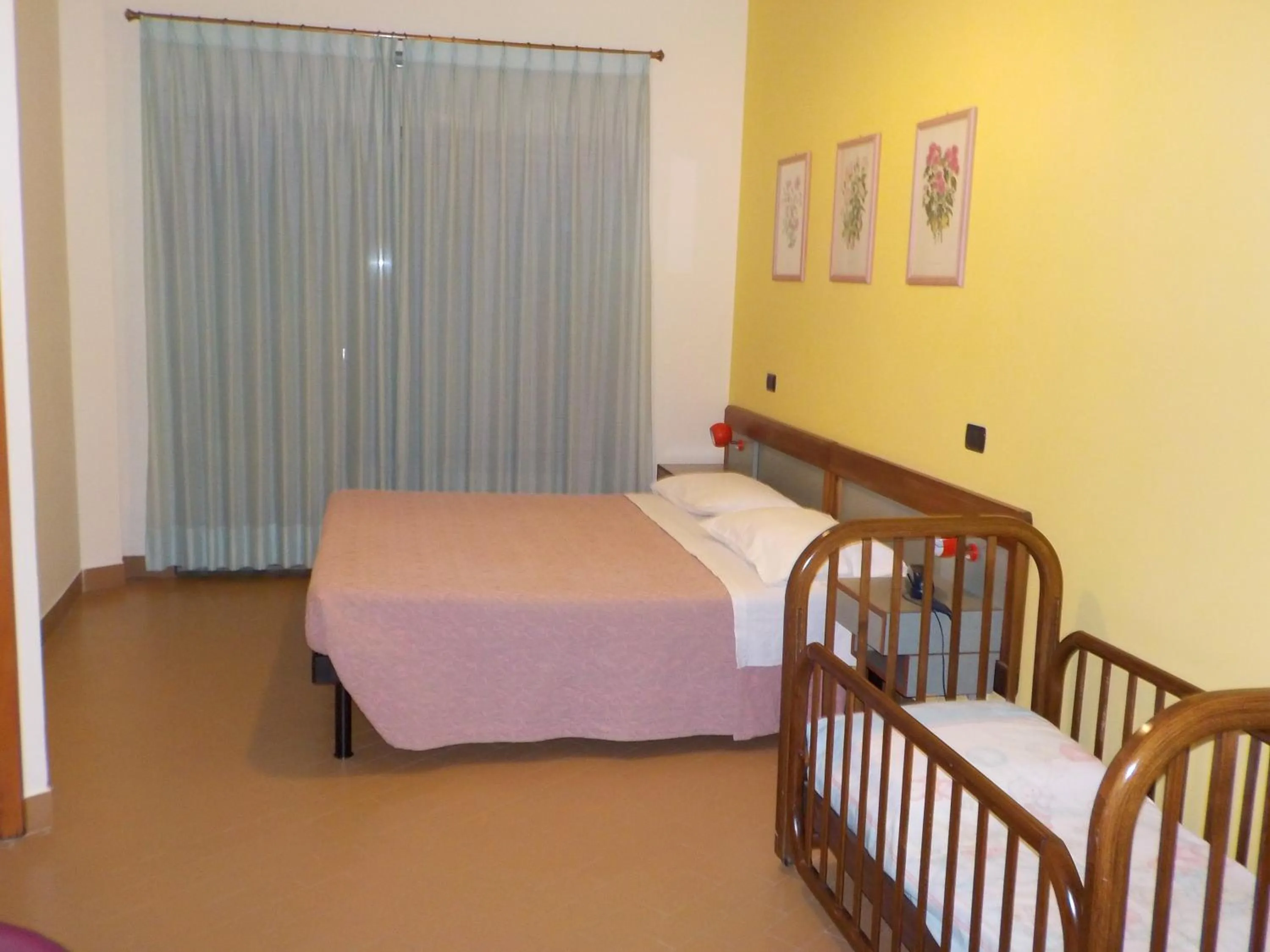 cot in Hotel Le Pleiadi