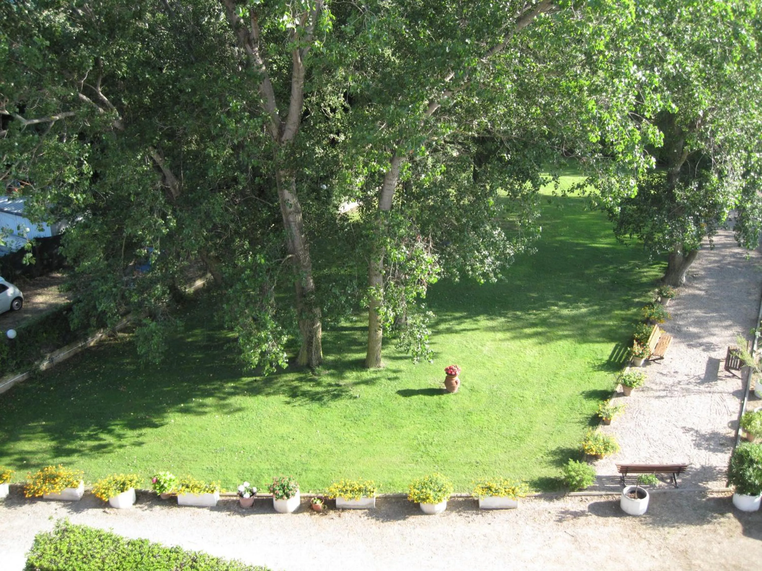 Garden view in Hotel Le Pleiadi
